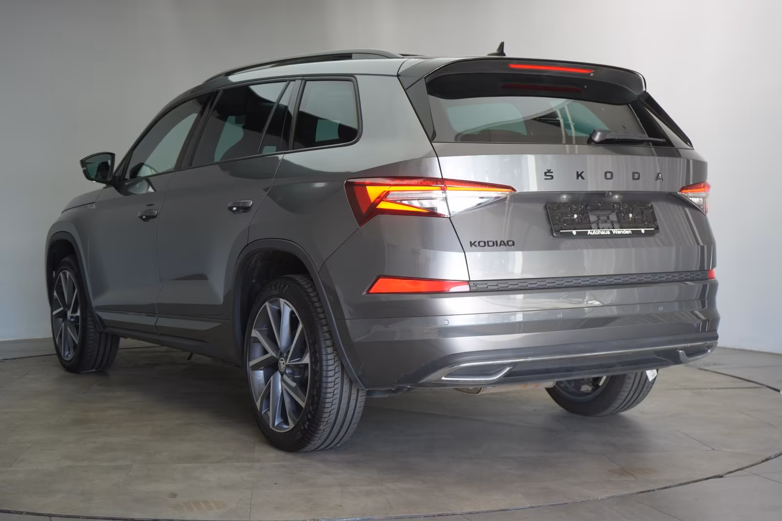 (B-525) Skoda Kodiaq 2.0 TDI DSG Sportline CarPlay/ACC/Kamera/ - Image 4