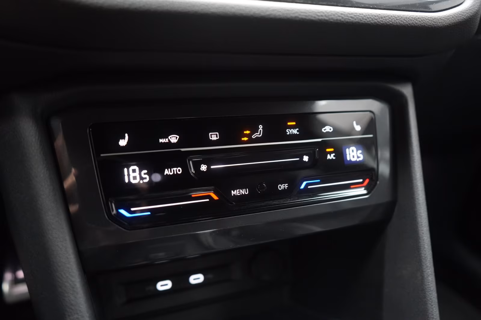 (B-283) Volkswagen Tiguan Allspace 2.0 TSI 4Motion DSG R-Line ACC/K - Image 18