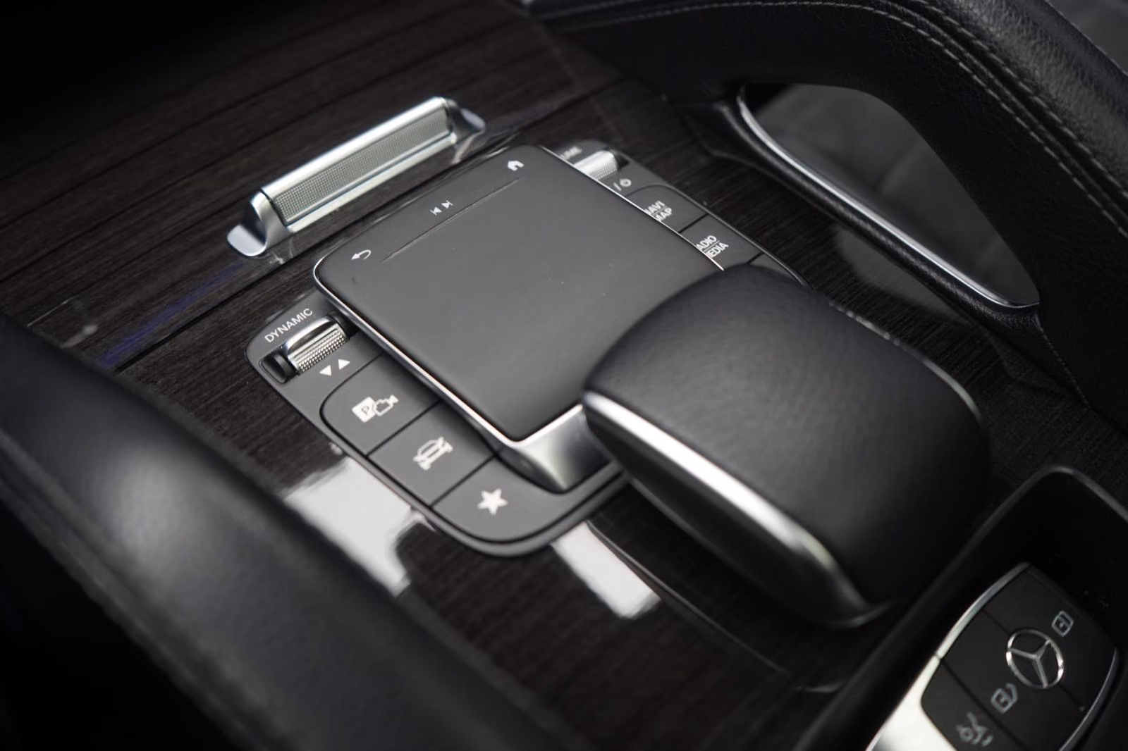 (B-692) Mercedes-Benz GLE 300 d 4Matic AMG Line Distronic/Kamera/Pa - Image 19