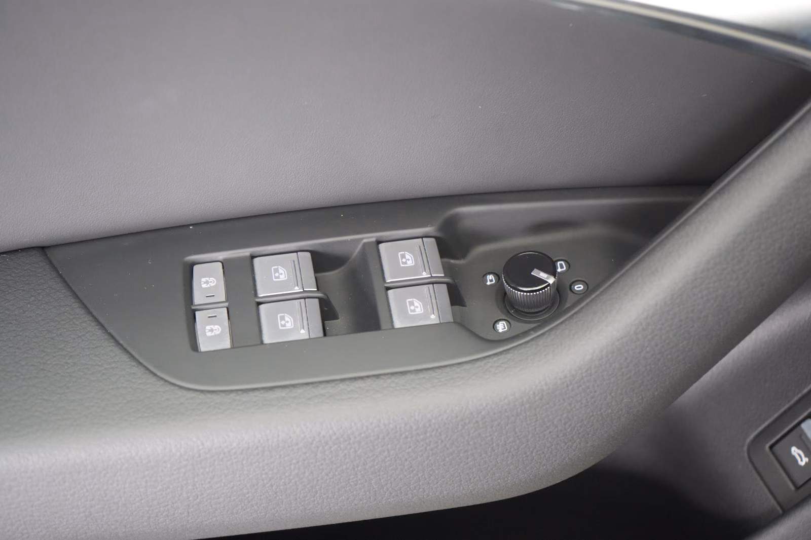 (B-535) Audi A6 40 TDI S tronic S line ACC/Kamera/B&O/Virtual - Image 18