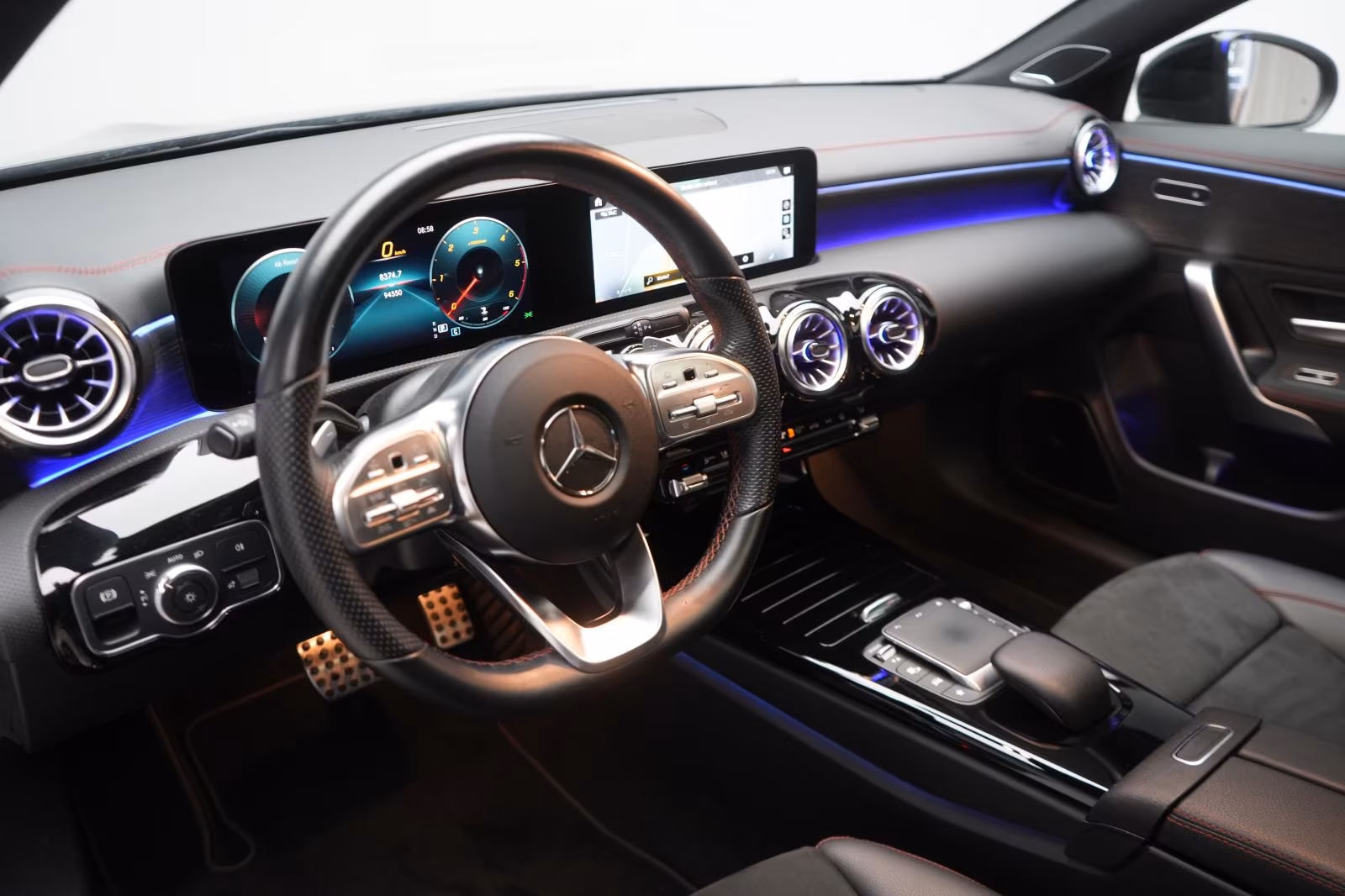 (B-710) Mercedes-Benz CLA 220 Shooting Brake d 8G-DCT AMG Distronic/K - Image 7