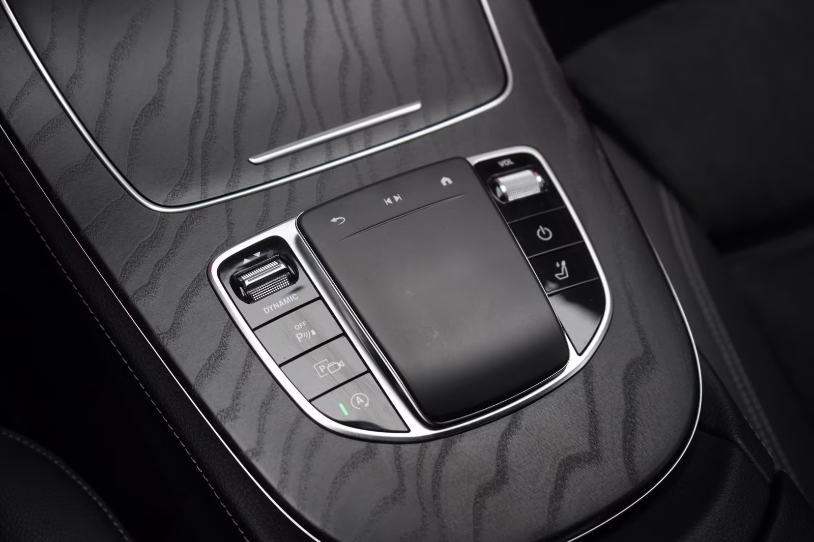 (B-607) Mercedes-Benz E 220 d T 9G-Tronic AMG CarPlay/Temp/Kamera/ - Image 15