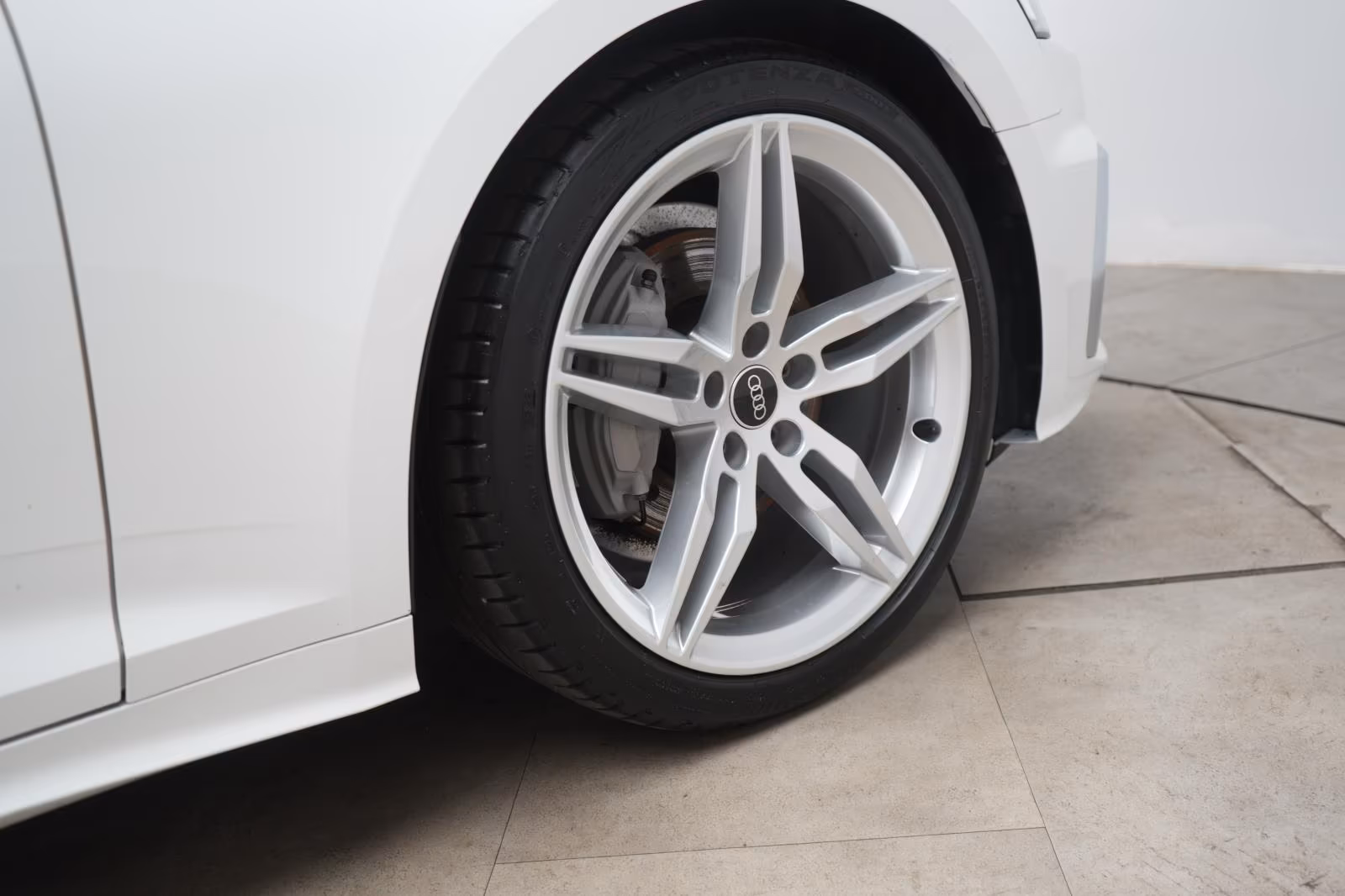 (B-377) Audi A5 40 TFSI S tronic S line ACC/Kamera/Lane/Side/ - Image 19