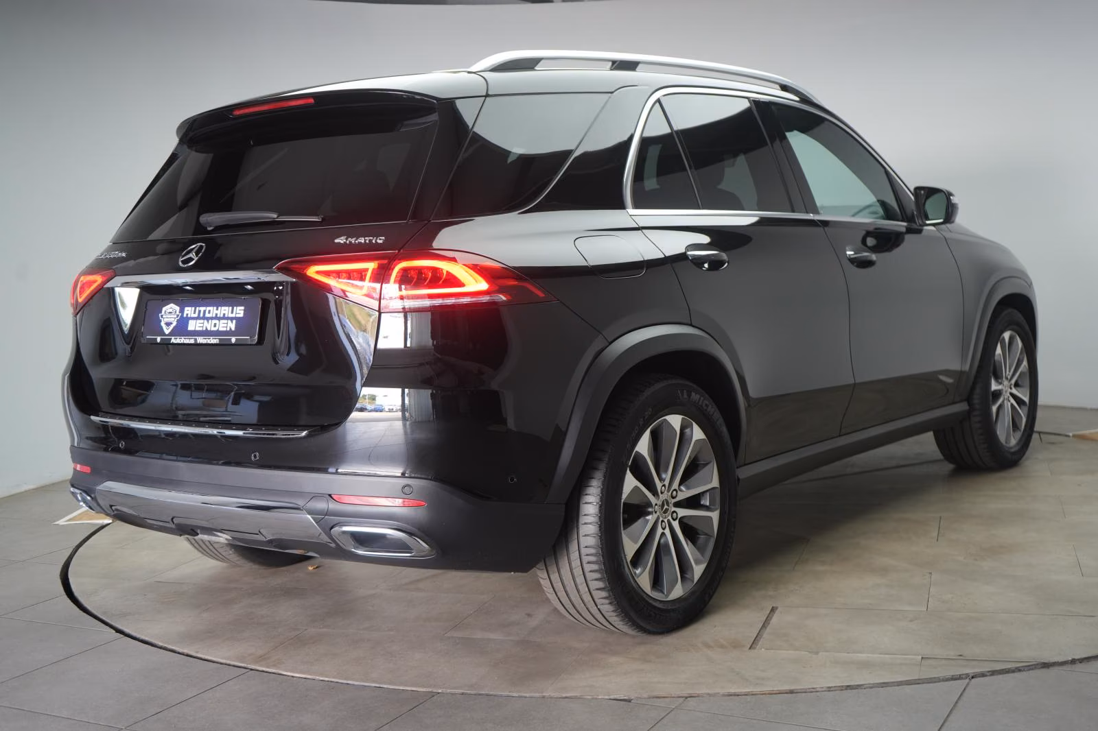(B-364) Mercedes-Benz(Hybrid) GLE 350 de 4Matic 9G-Tronic Exclusive Leder/H - Image 5