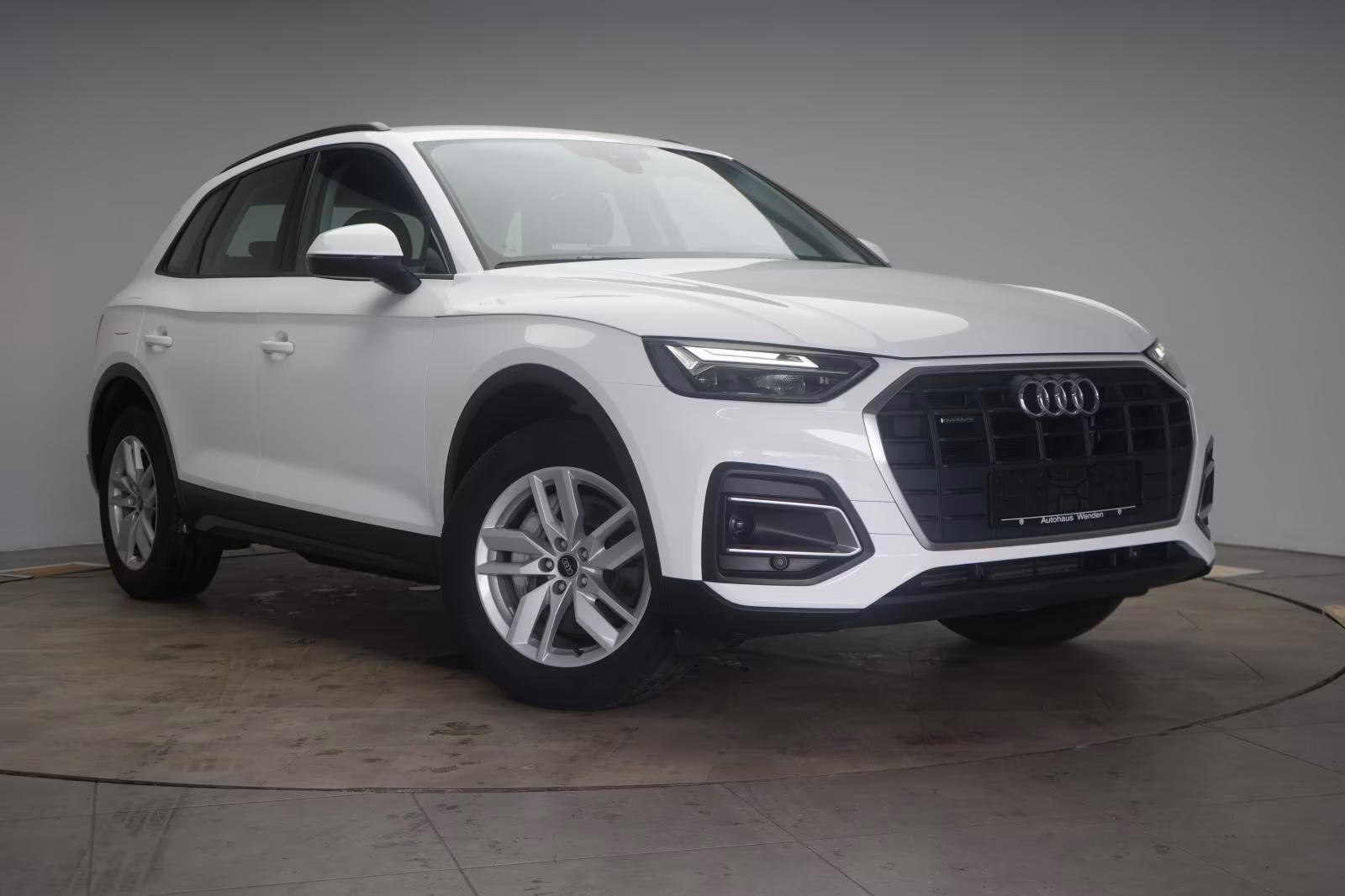 (B-162) Audi Q5(Hybrid) 50 TFSIe Quattro - Image 1