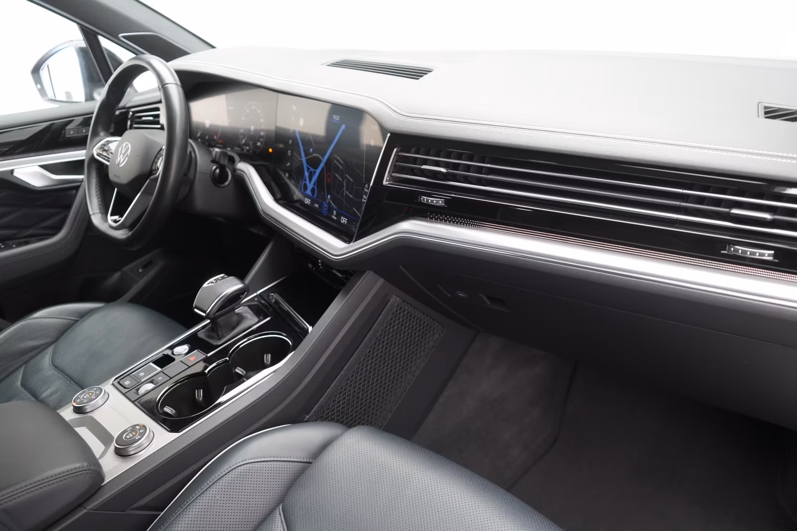 (B-393) Volkswagen Touareg 3.0 V6 TDI 4Motion Elegance Leder/ACC/Ka - Image 10