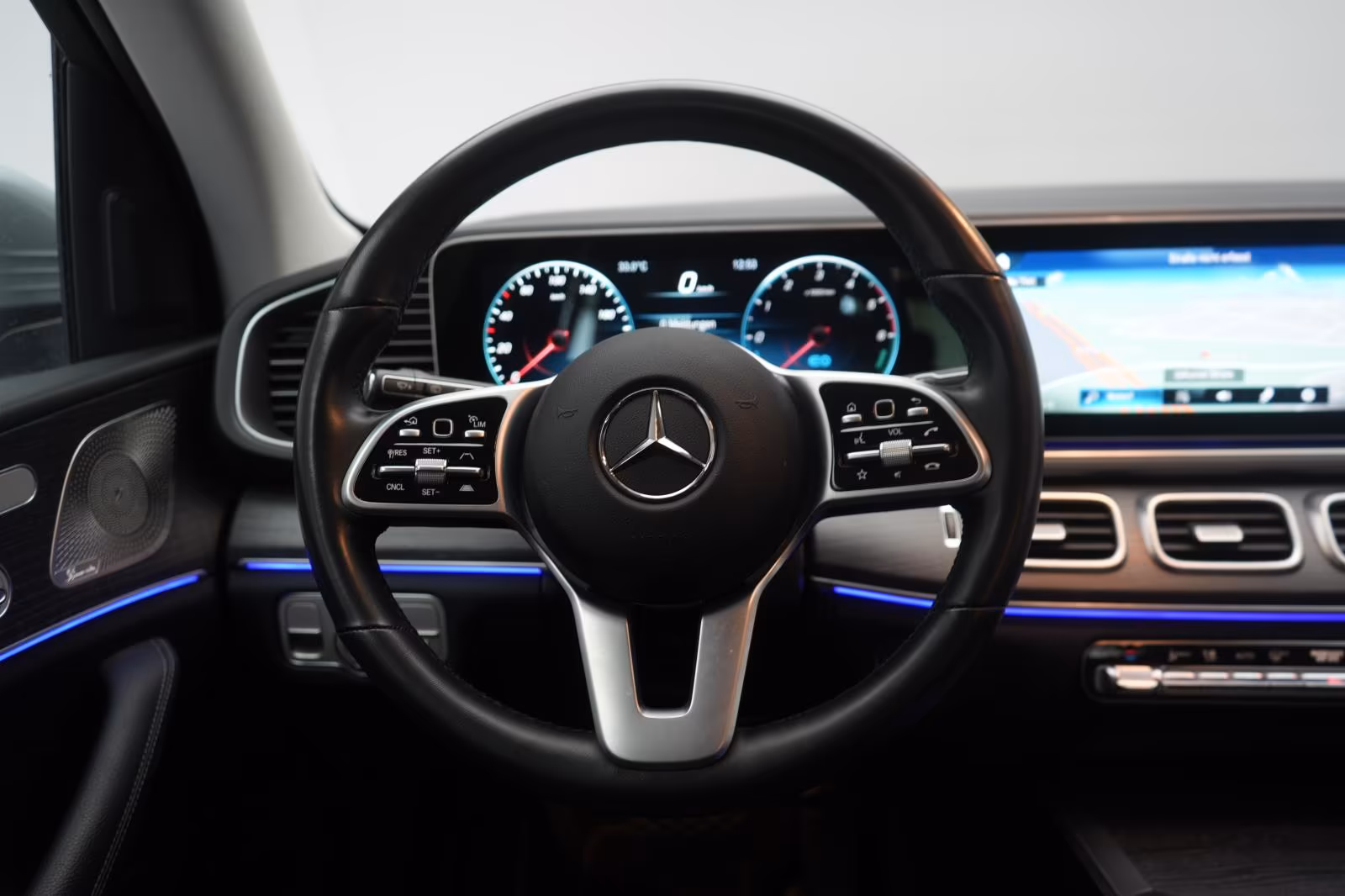 (B-067) Mercedes-Benz(Hybrid) GLE 350 de 4Matic 9G-Tronic AMG Leder/Distronic/ - Image 15