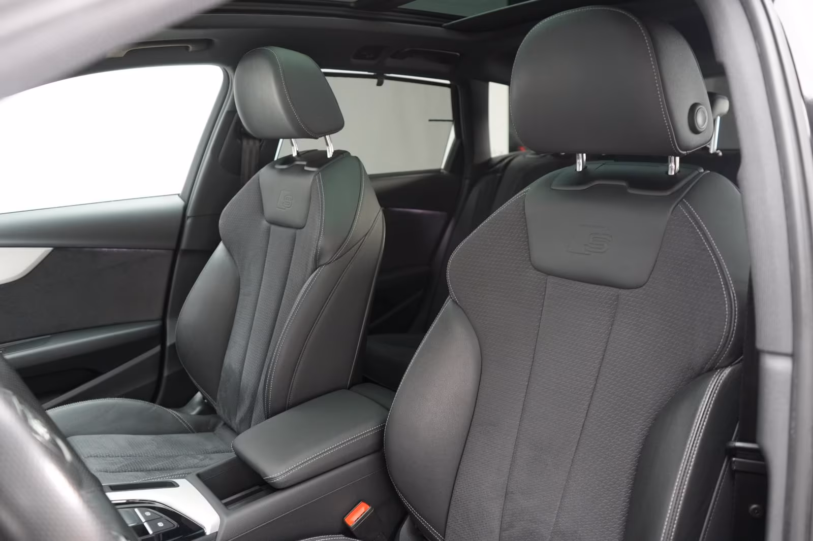 (B-606) Audi A4 40 TFSI S tronic S line ACC/Kamera/Virtual/B& - Image 7
