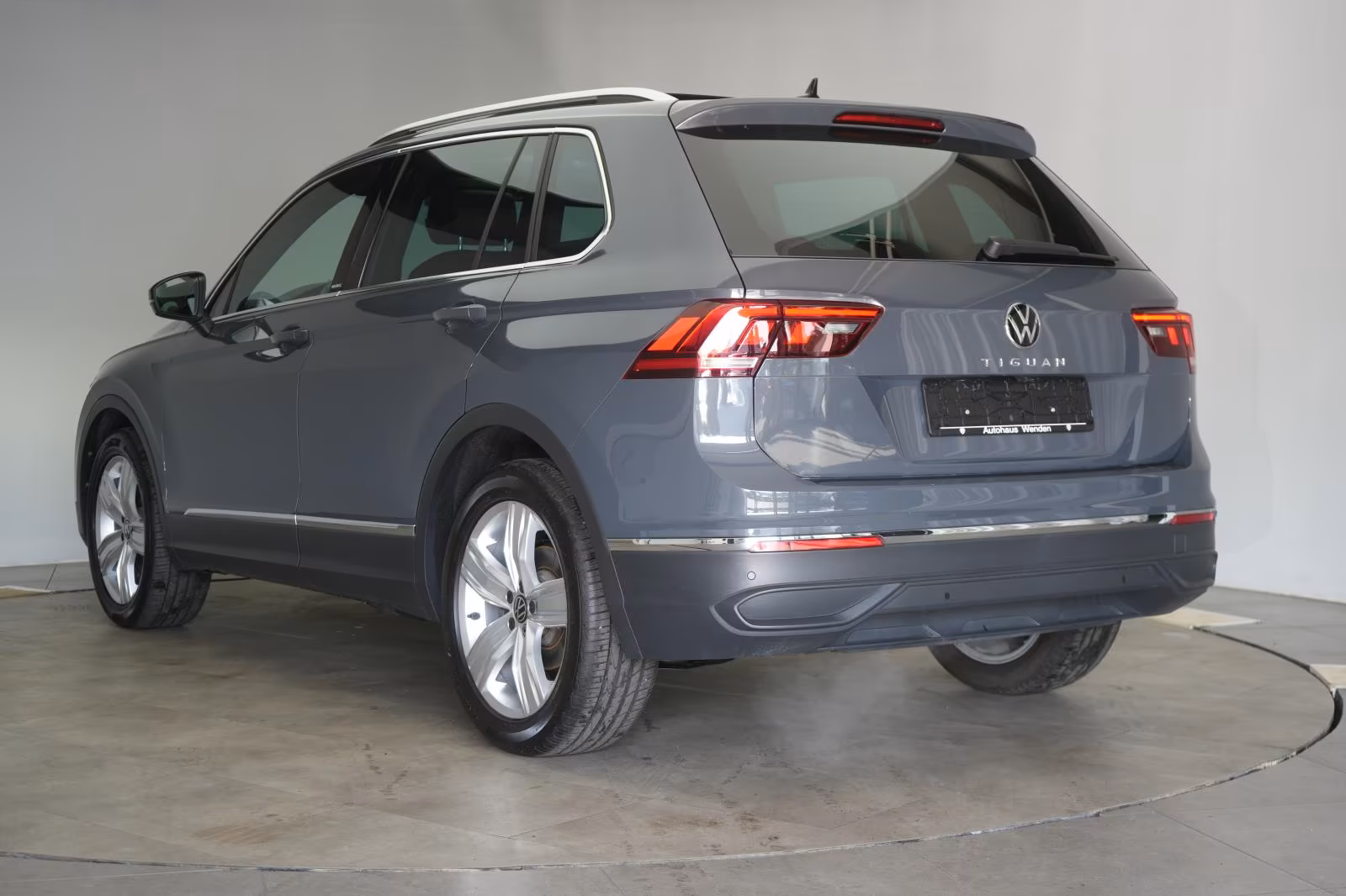 (B-504) Volkswagen Tiguan 1.5 TSI Life Move ACC/Kamera/Pano/Virtual - Image 4