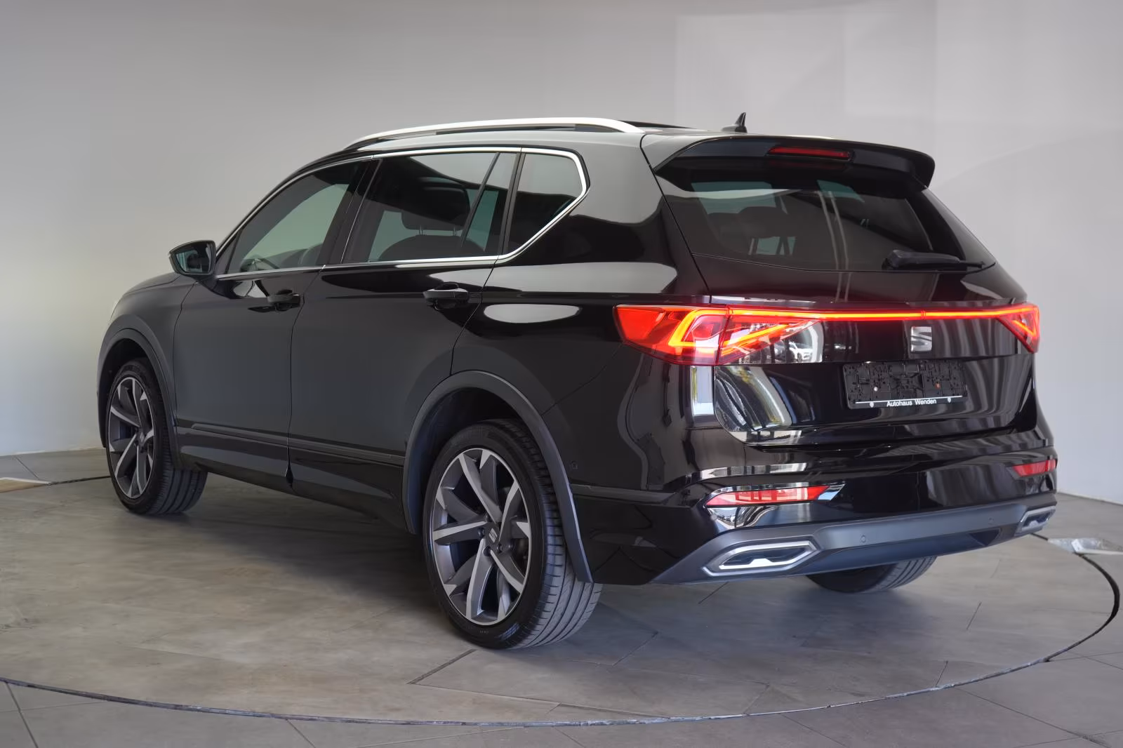 (B-631) Seat(7 Ghế) Tarraco 2.0 TDI 4Drive DSG FR Leder/ACC/Kamera/P - Image 4