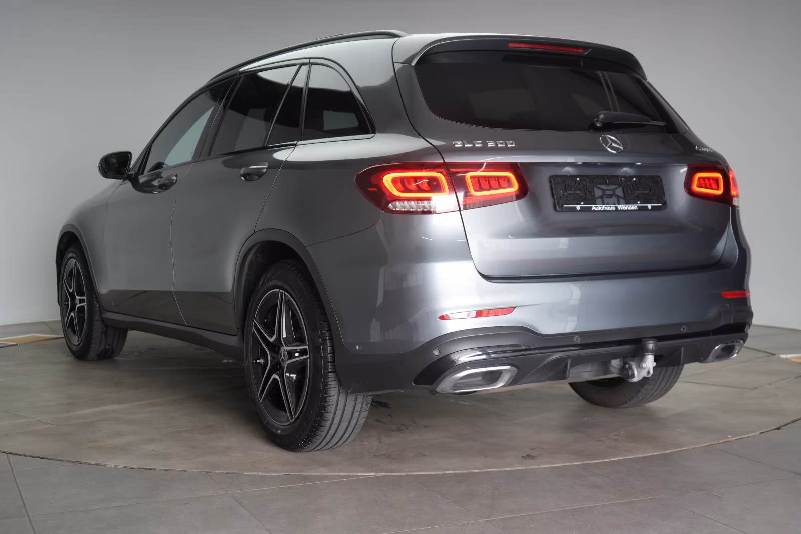 (B-284) Mercedes-Benz GLC 300 4Matic AMG Temp/Kamera/Virtual/Pano/AHK/ - Image 4