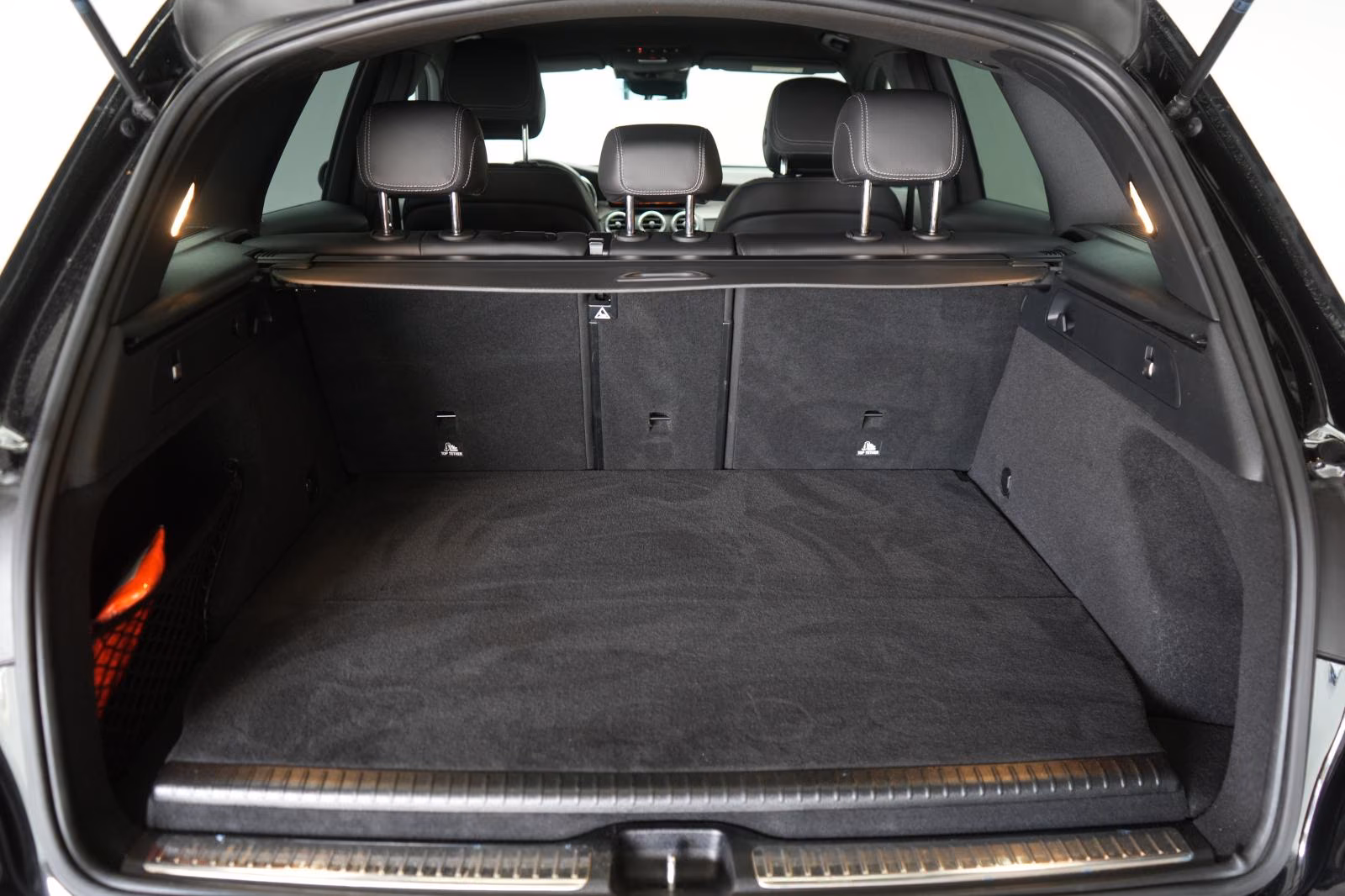 (B-208) Mercedes-Benz GLC 300 de 4Matic AMG Distronic/Kamera/Virtua - Image 24