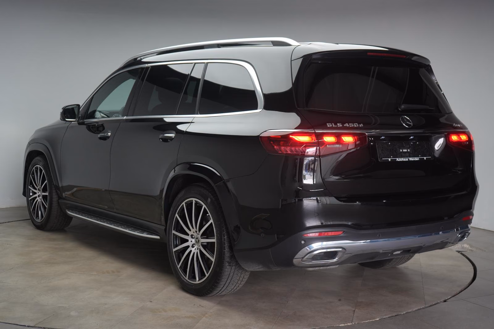 (B-517) Mercedes-Benz GLS450 d 4Matic 9G-Tronic AMG Pano/Bur/HUD - Image 4