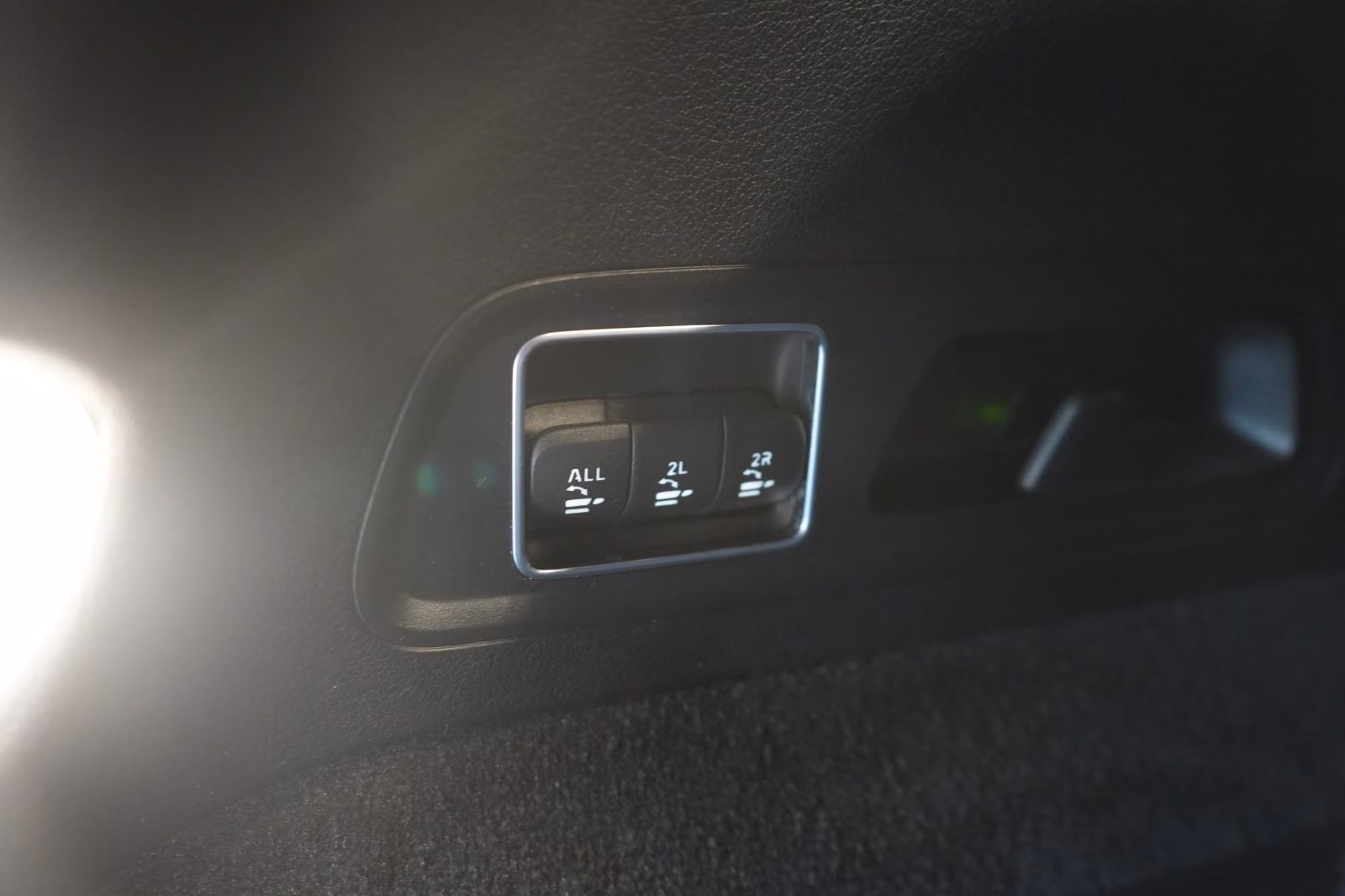 (B-517) Mercedes-Benz GLS450 d 4Matic 9G-Tronic AMG Pano/Bur/HUD - Image 18