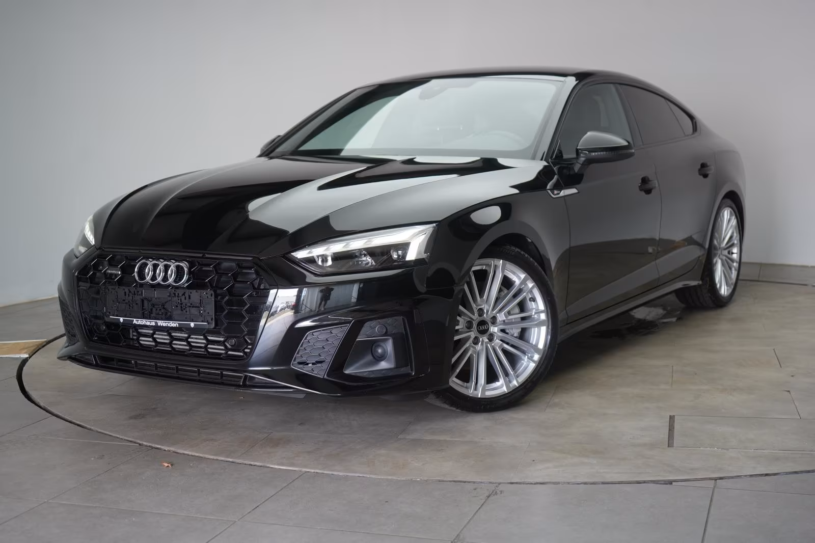 (B-532) Audi A5 45 TFSI quattro S line Leder/ACC/Kamera/Matri - Image 3