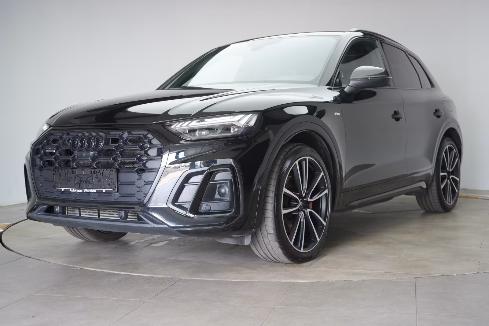 (B-205) Audi(Hybrid) Q5 50 TFSIe quattro S tronic S-Line HuD/Kamera/M - Image 3