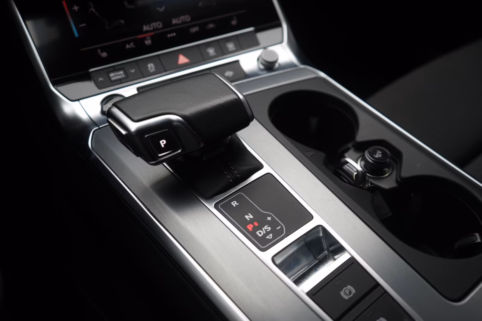 (B-492) Audi A6 Avant 40 TDI S tronic S line Temp/Kame - Image 17