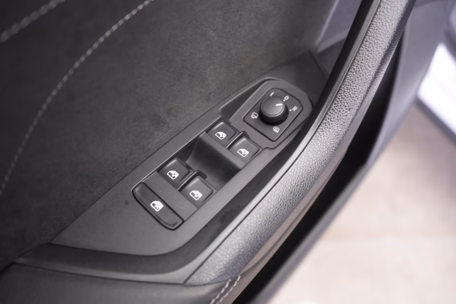 (B-535) Skoda Kodiaq 2.0 TDI 4x4 Sportline Carplay/Kamera/Virt - Image 16
