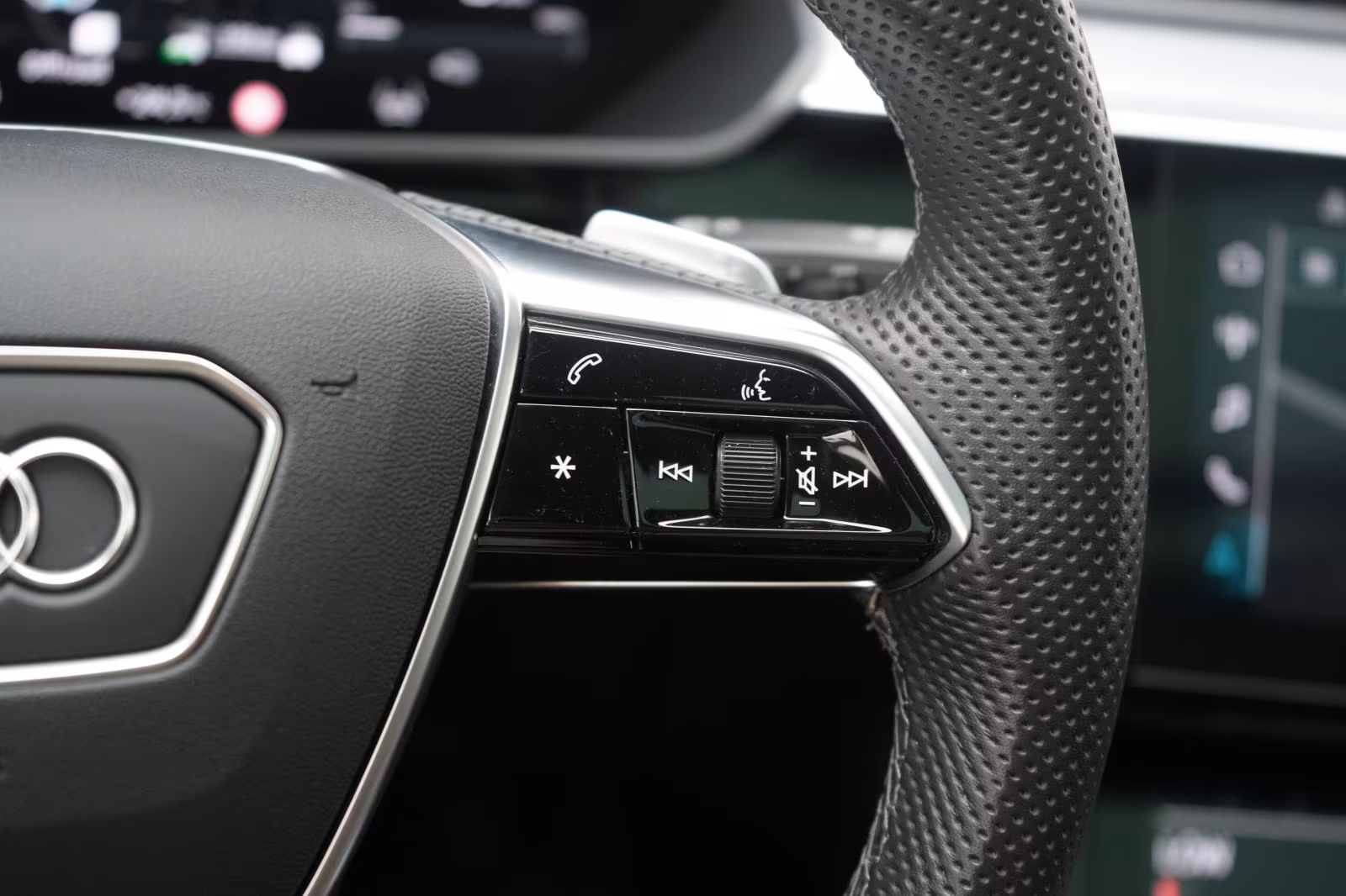 (B-373) Audi e-tron 55 quattro S line ACC/Kamera/Virtual/Pano - Image 24