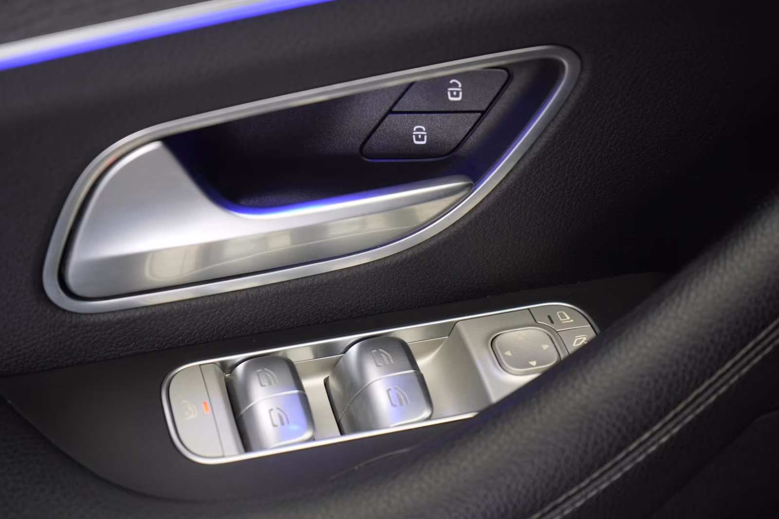 (B-696) Mercedes-Benz(Hybrid) GLE 350 de 4Matic 9G-Tronic AMG Leder/Distroni - Image 21
