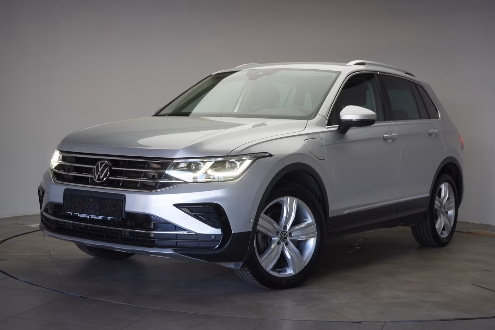 (B-280) Volkswagen(Hybrid) Tiguan 1.4 TSI eHybrid Elegance ACC/Kamera/Virtu - Image 3