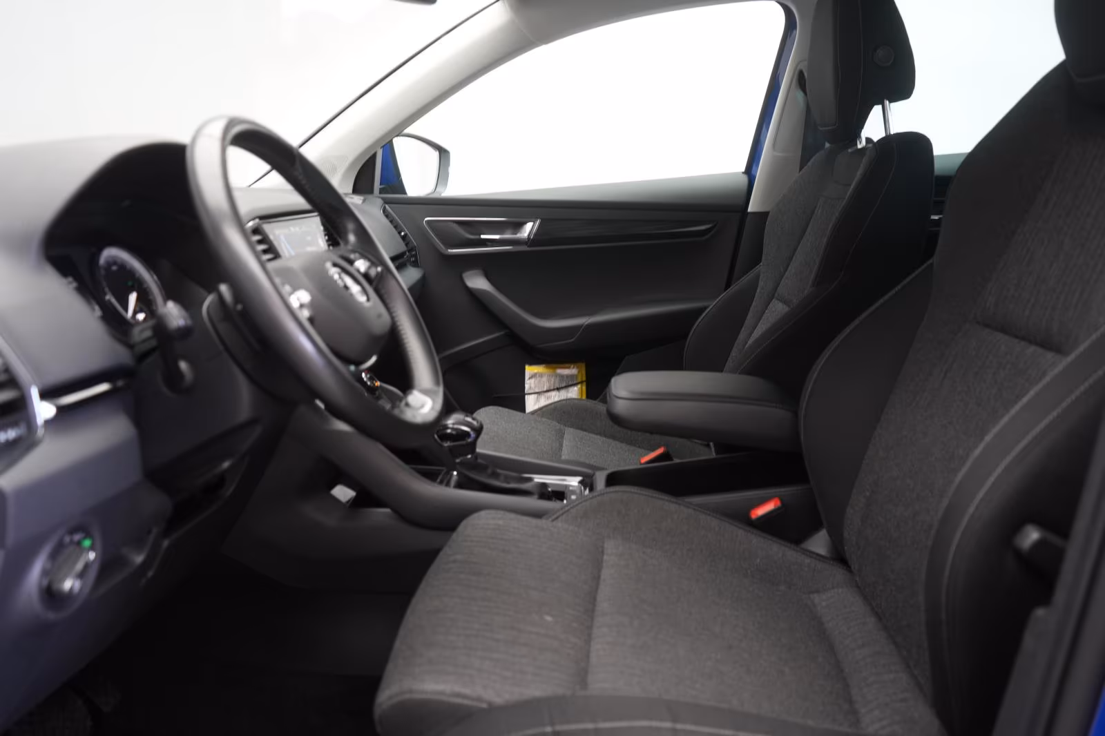 (B-290) Skoda Karoq 2.0 TDI Style CarPlay/Temp/Klimaauto - Image 6