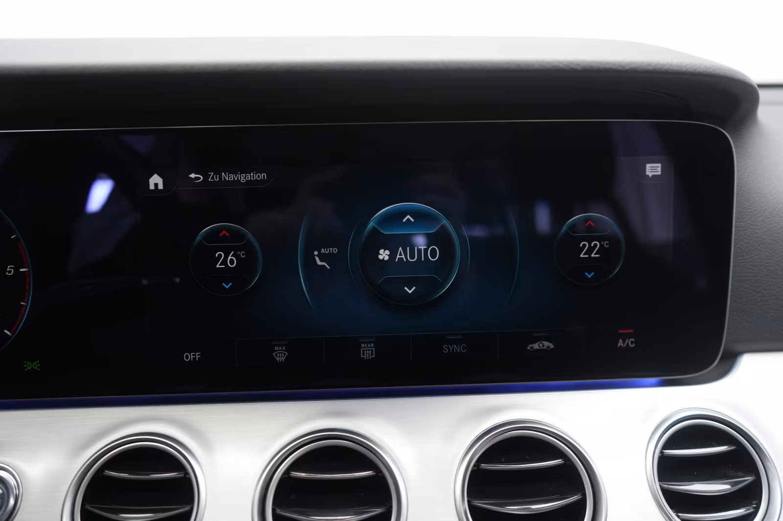 (B-195) Mercedes-Benz E 400 d 4Matic T 9G-Tronic Avantgarde CarPlay/Te - Image 19
