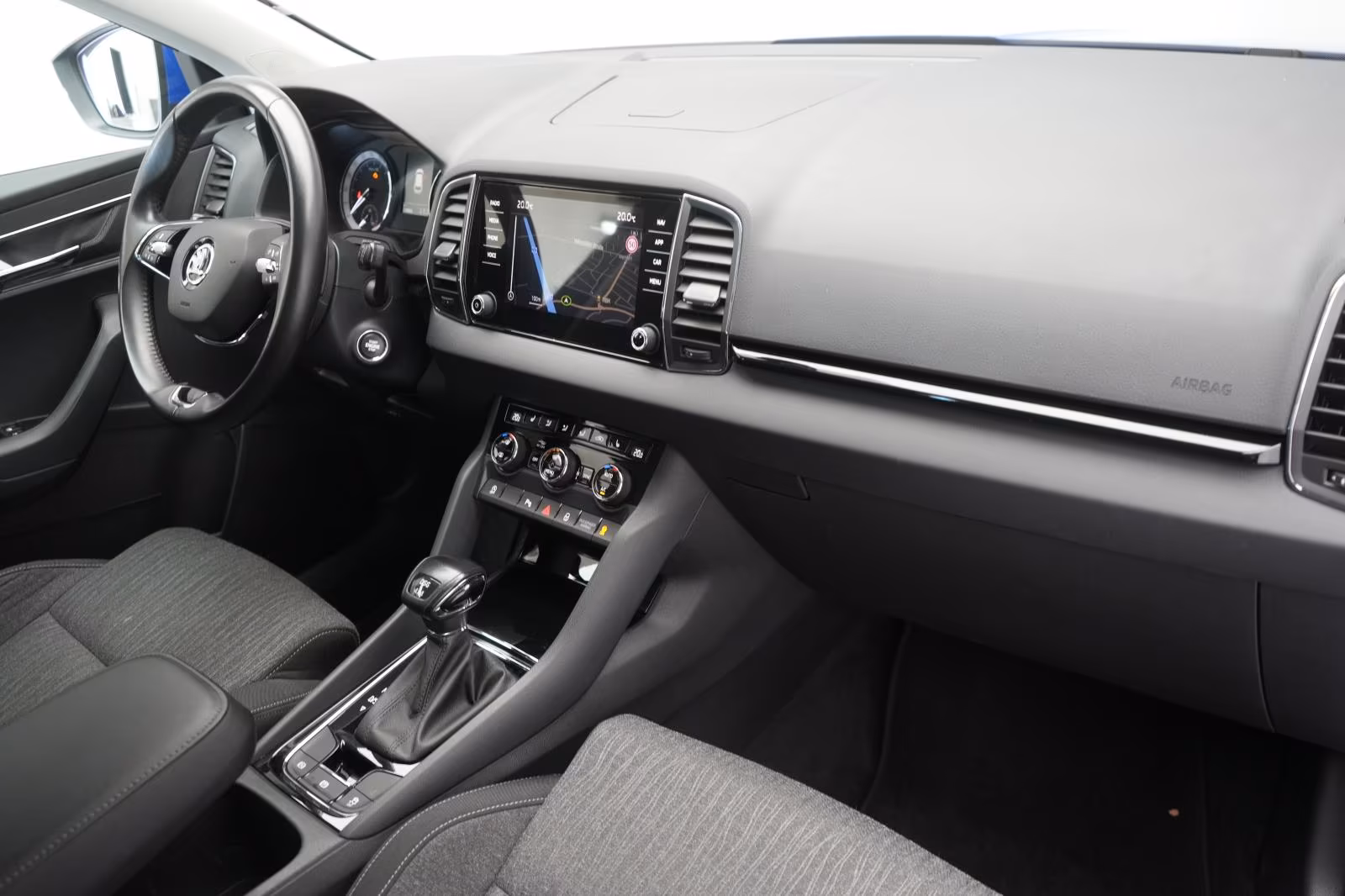 (B-290) Skoda Karoq 2.0 TDI Style CarPlay/Temp/Klimaauto - Image 10
