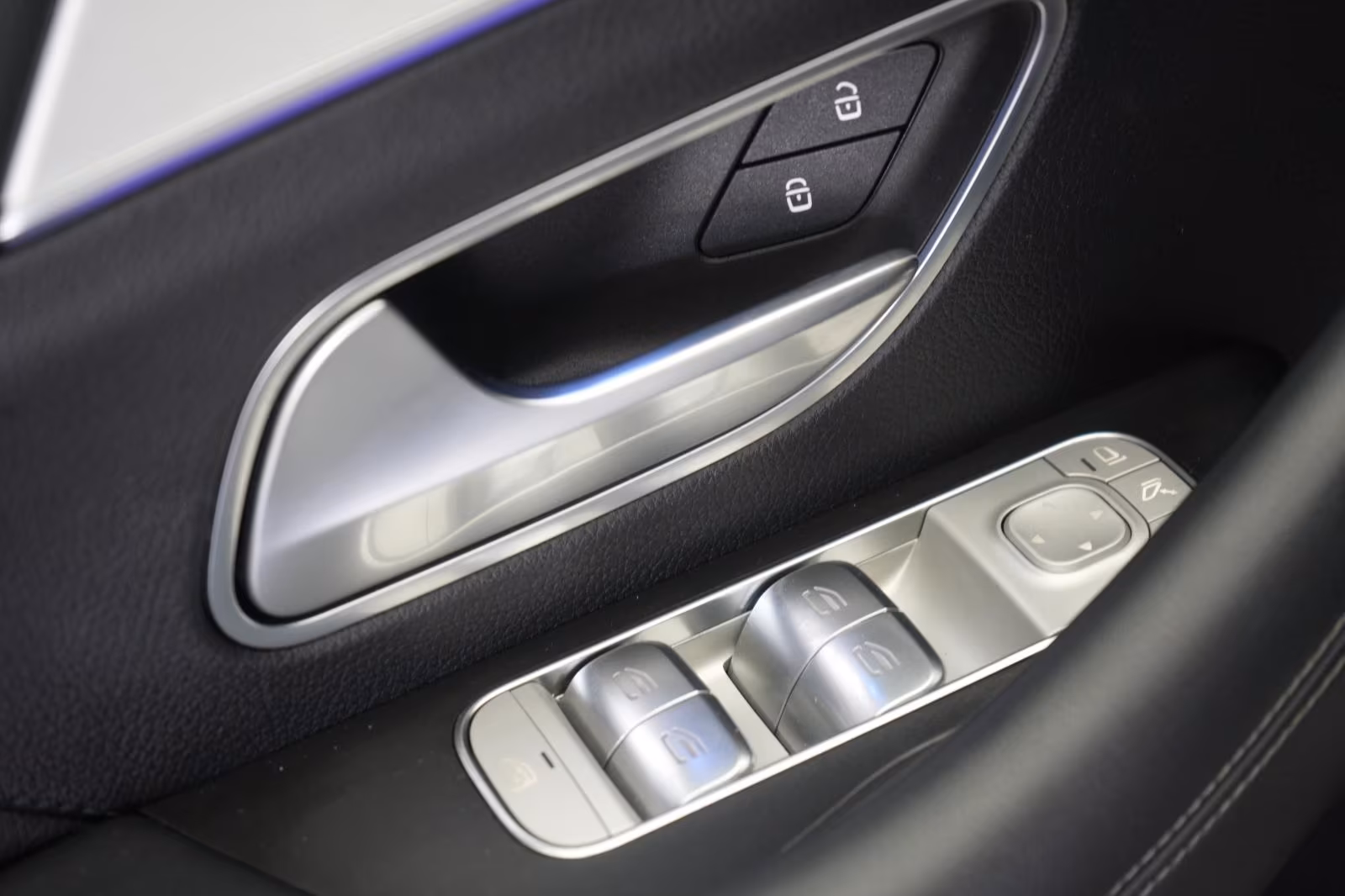 (B-328) Mercedes-Benz(Hybrid) GLE 350 de 4Matic AMG Leder/Temp/Burmester - Image 17
