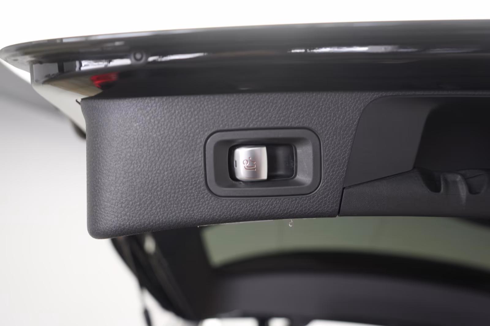 (B-571) Mercedes-Benz(Hybrid) C 300 de T 9G-Tronic AMG Temp/Kamera/Burmes - Image 24