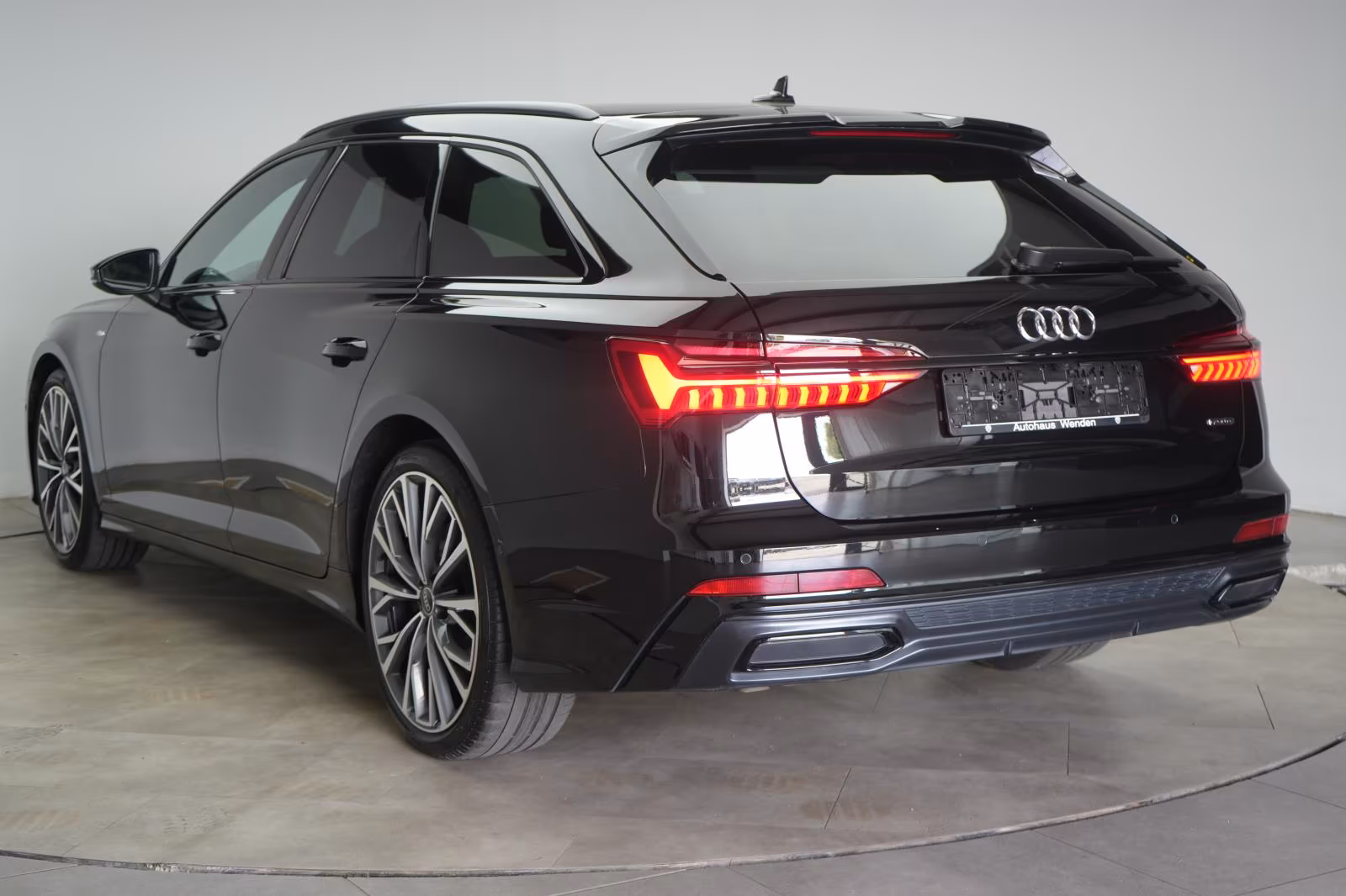 (B-635) Audi A6 50 TDI quattro S line Rs.sitze/ACC/Virtual/HU - Image 4