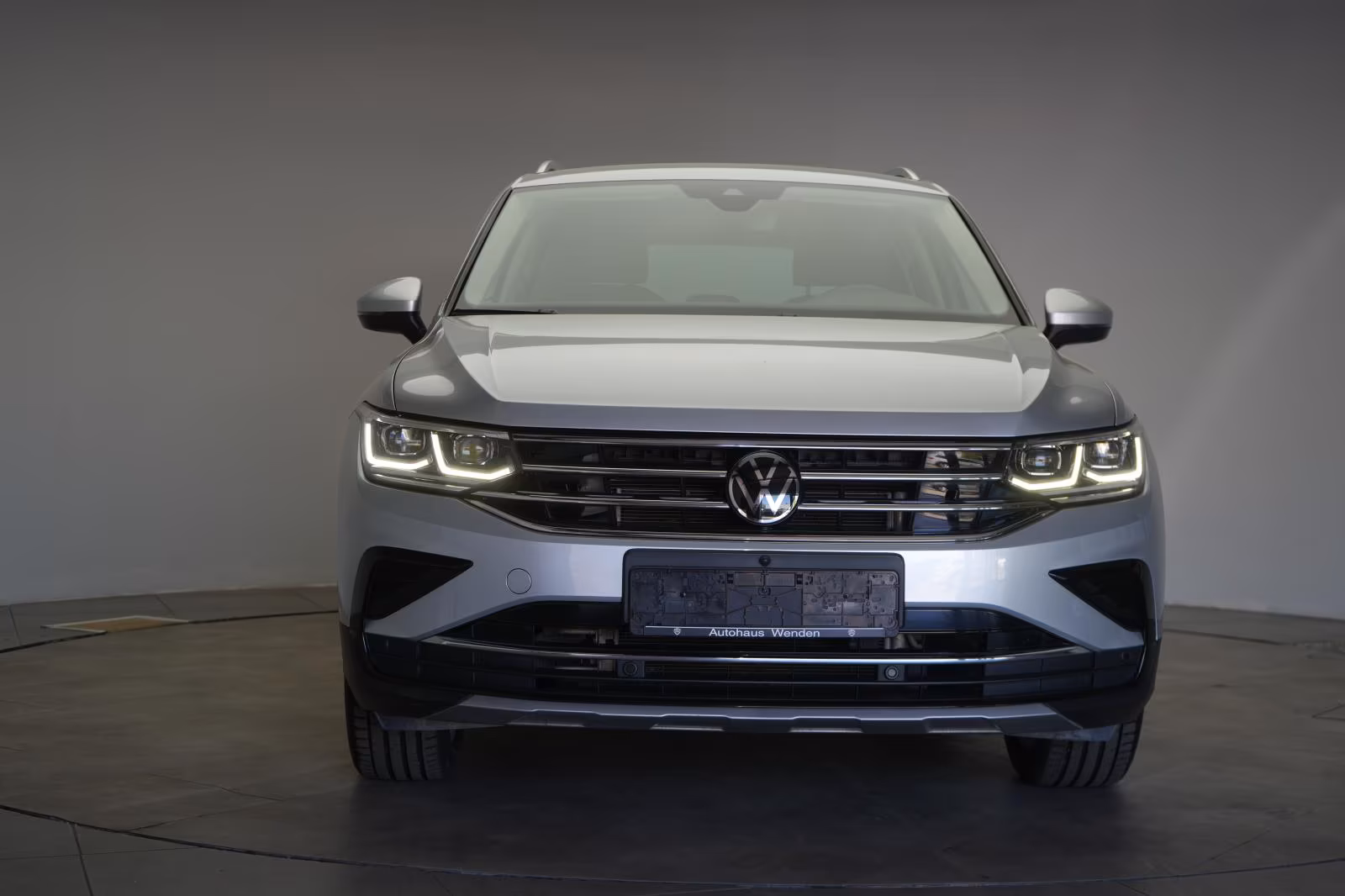 (B-280) Volkswagen(Hybrid) Tiguan 1.4 TSI eHybrid Elegance ACC/Kamera/Virtu - Image 2