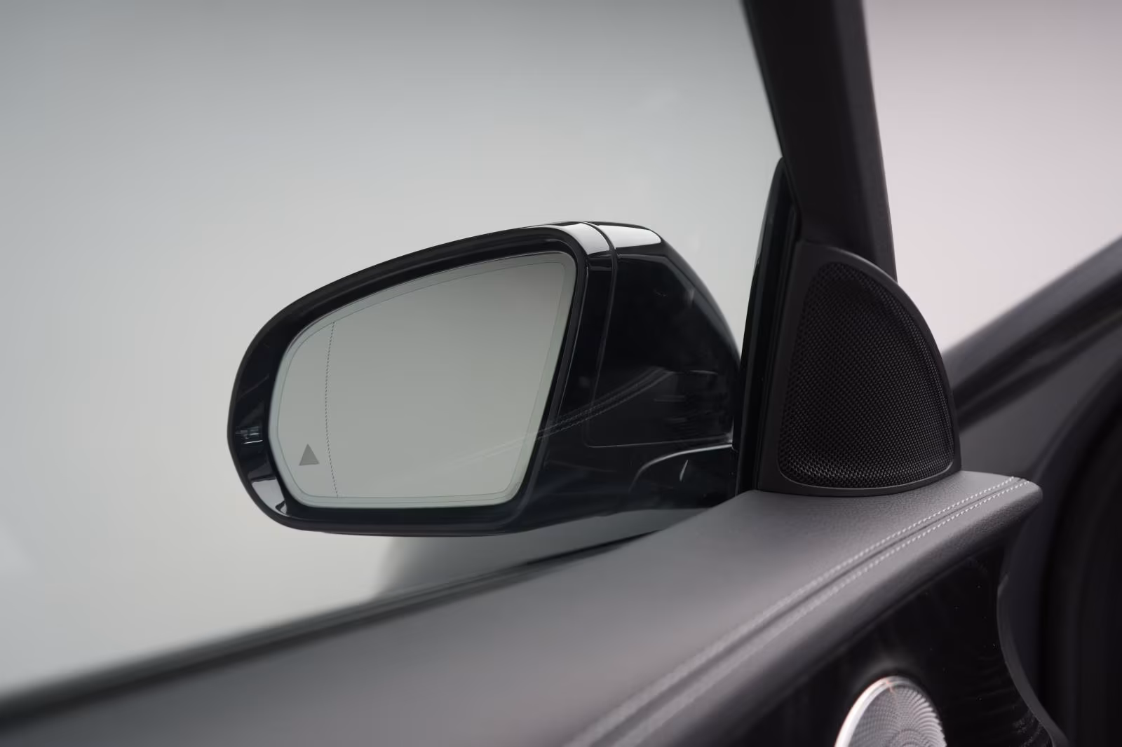 (B-341) Mercedes-Benz(Hybrid) E 300 de 4Matic T 9G-Tronic Avantgarde Leder/Dis - Image 24
