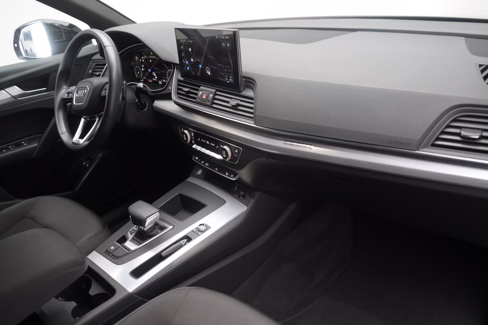 (B-476) Audi Q5(Hybrid) 50 TFSI e quattro S line ACC/Kamera/Virtual/L - Image 10