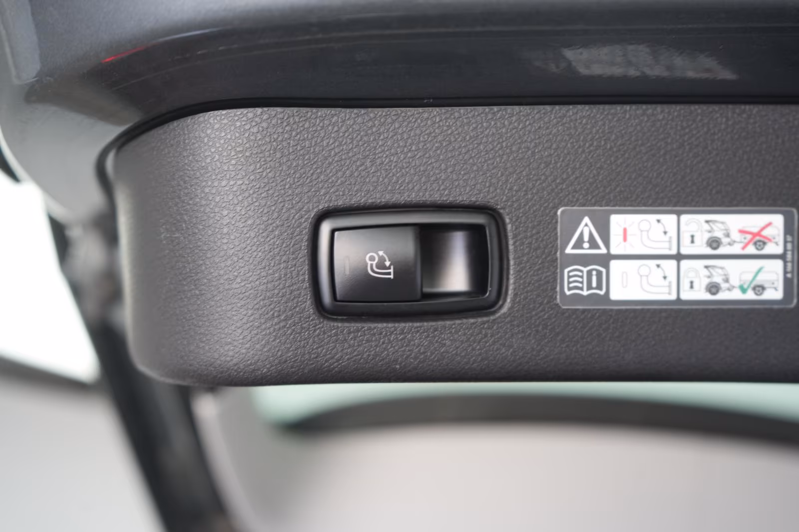 (B-379) Mercedes-Benz GLE 350 d 4Matic 9G-Tronic AMG Leder/Temp/Pa - Image 24