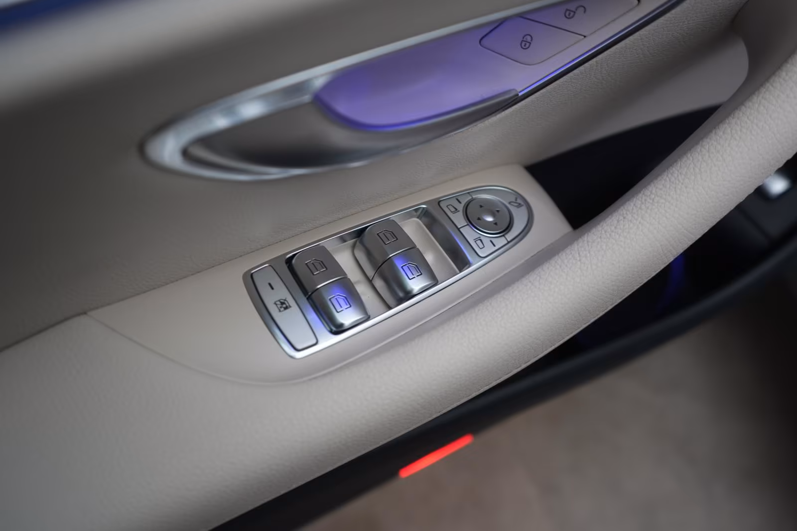 (B-159) Mercedes-Benz(Hybrid) E 300 de 4Matic T 9G-Tronic Avantgarde Leder/Dis - Image 14