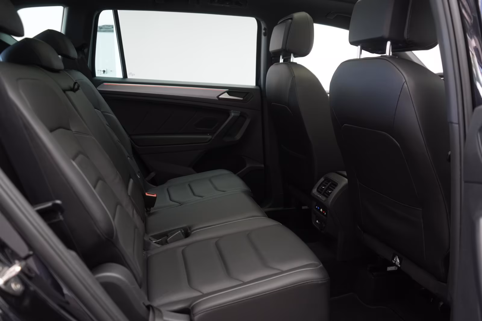 (B-631) Seat(7 Ghế) Tarraco 2.0 TDI 4Drive DSG FR Leder/ACC/Kamera/P - Image 11