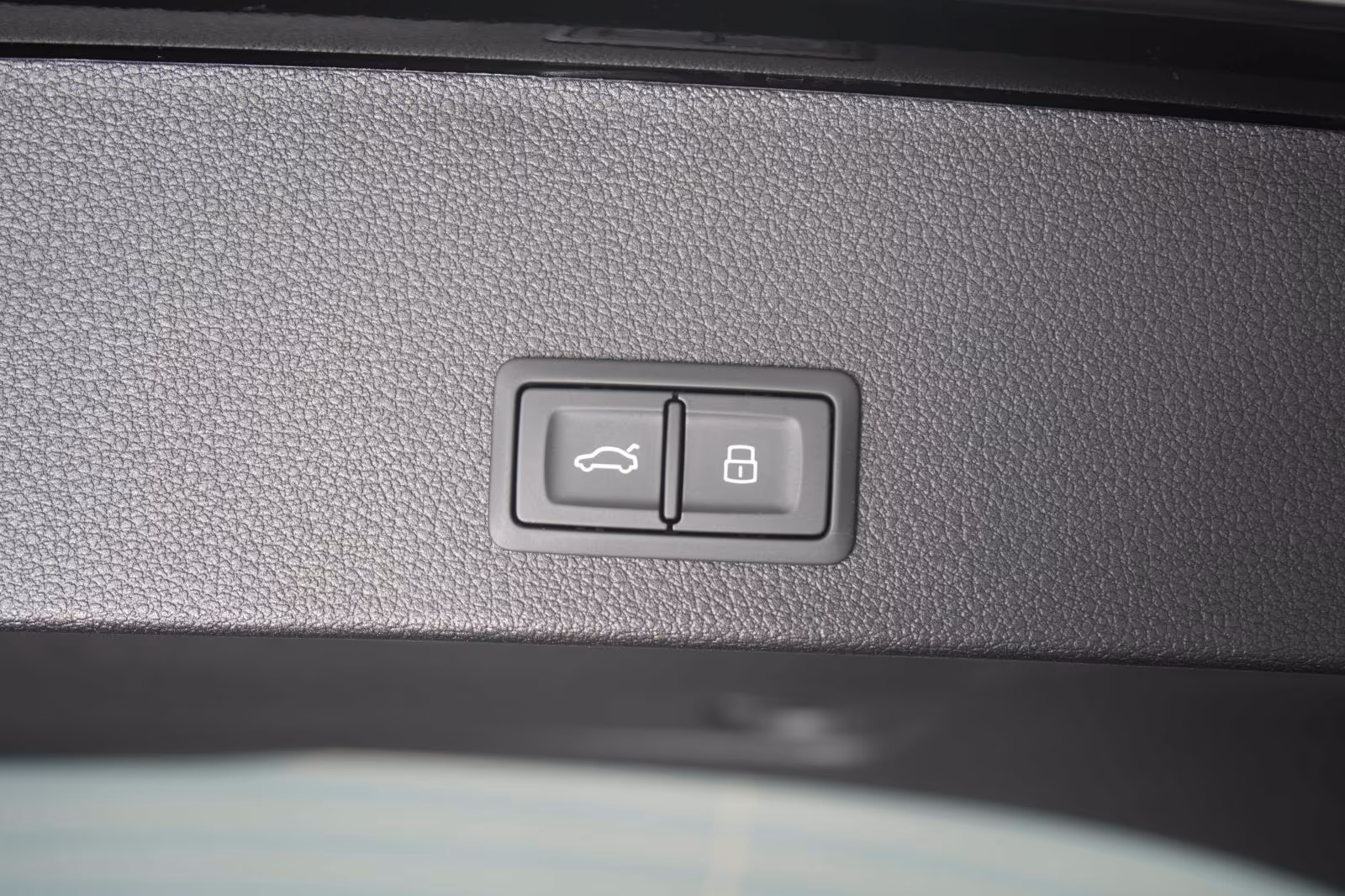 (B-430) Audi Q2 35 TFSI S tronic S line ACC/Kamera/Matrix/Lan - Image 25