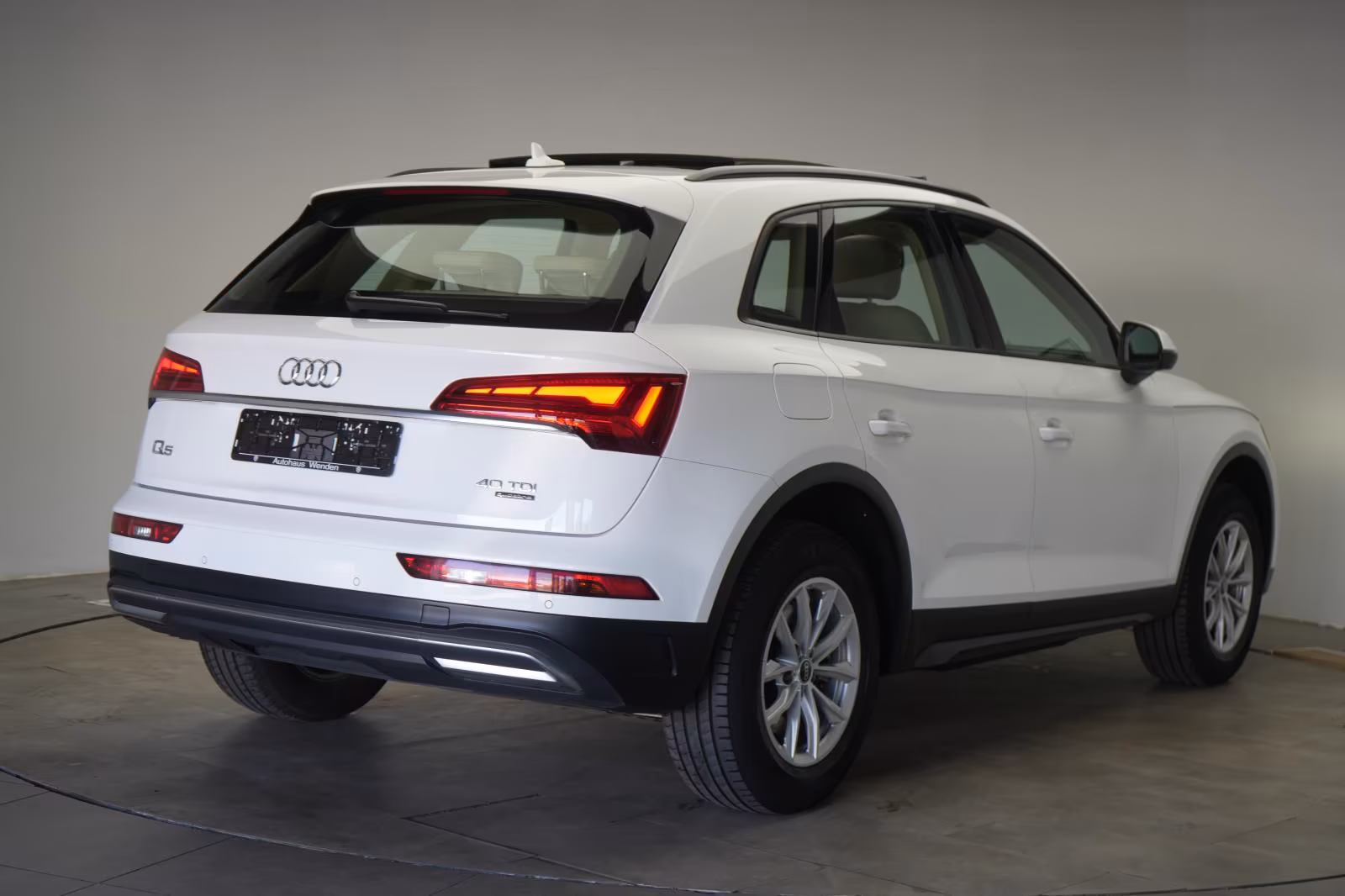(B-440) Audi Q5 40 TDI quattro S-tronic Leder/Temp/Pano/Virtu - Image 5