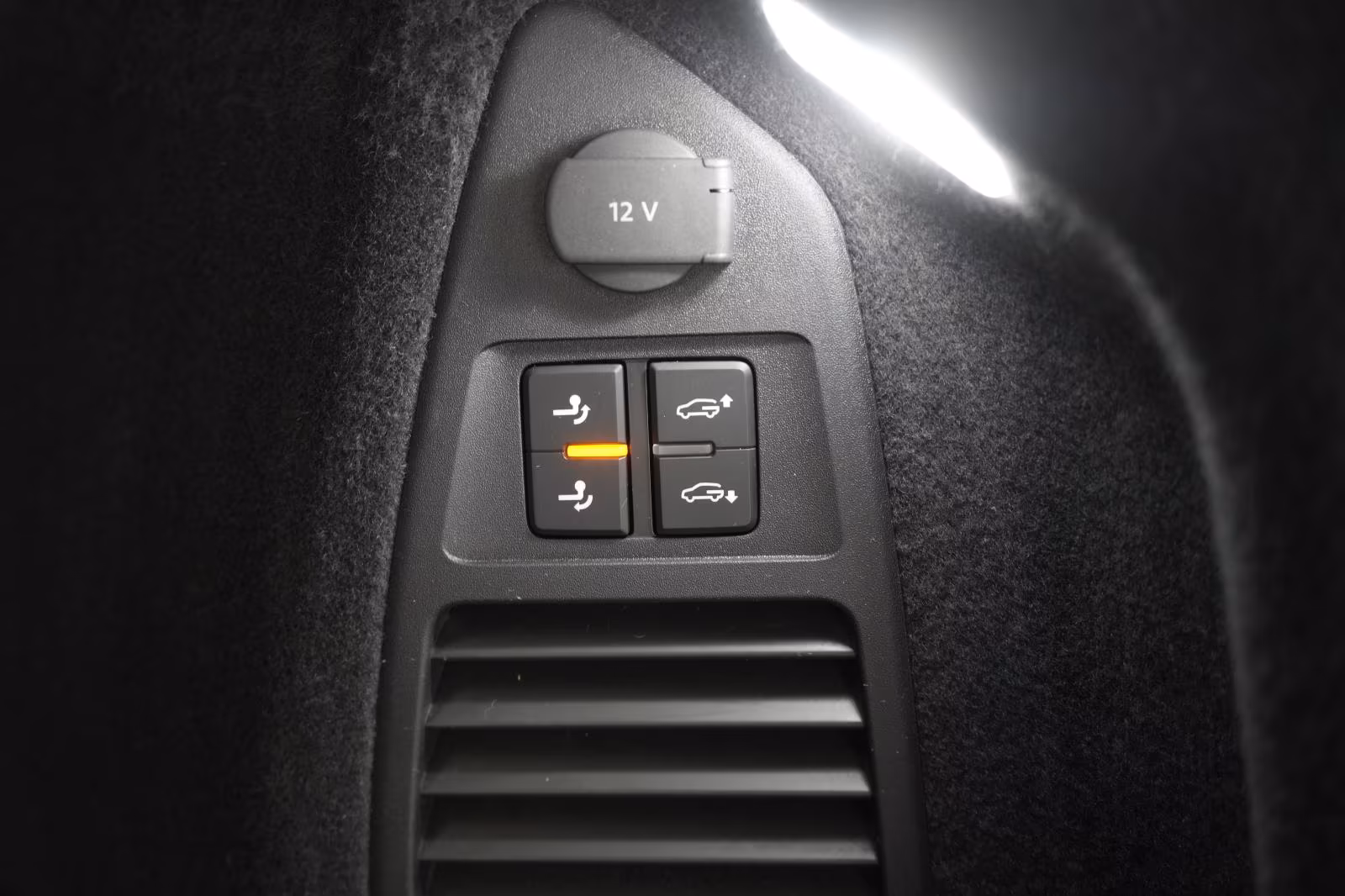 (B-603) Volkswagen Touareg 3.0 V6 TDI 4Motion R-Line Leder/ACC/Kame - Image 27