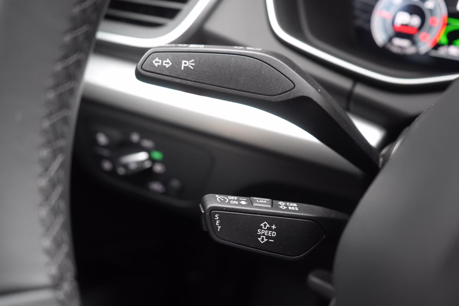 (B-414) Audi Q5 40 TDI quattro S tronic Navi/LED/Virtual/PDC - Image 17