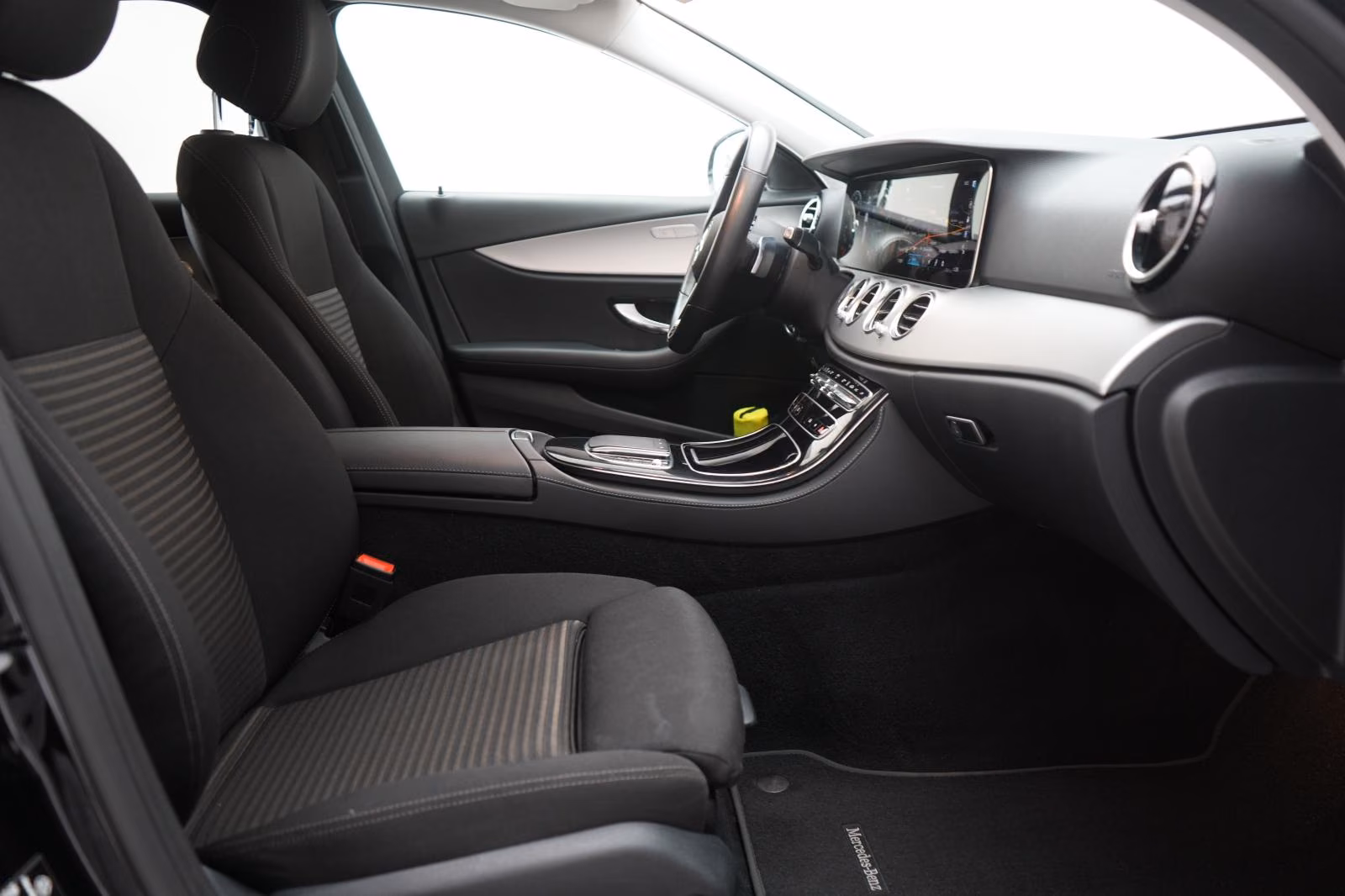 (B-250) Mercedes-Benz E 220 d 4Matic T 9G-Tronic Distronic/Kamera/Burm - Image 9