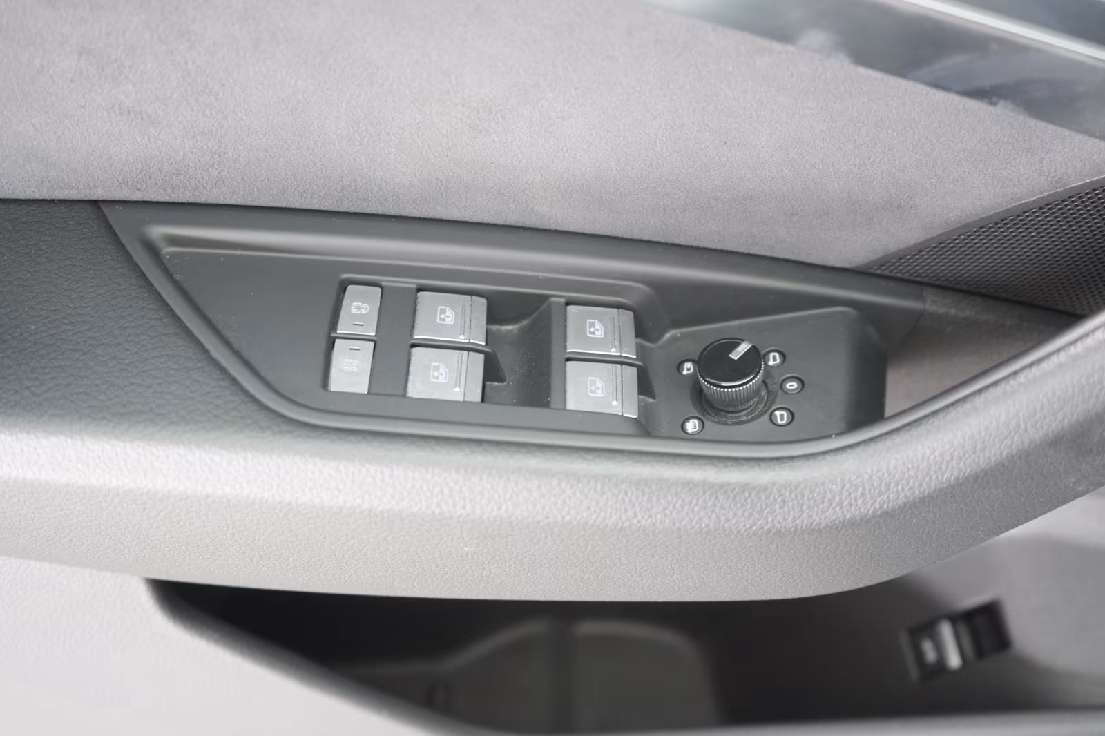 (B-581) Audi e-tron Sportback 55 quattro S line Matrix/Kamera - Image 13