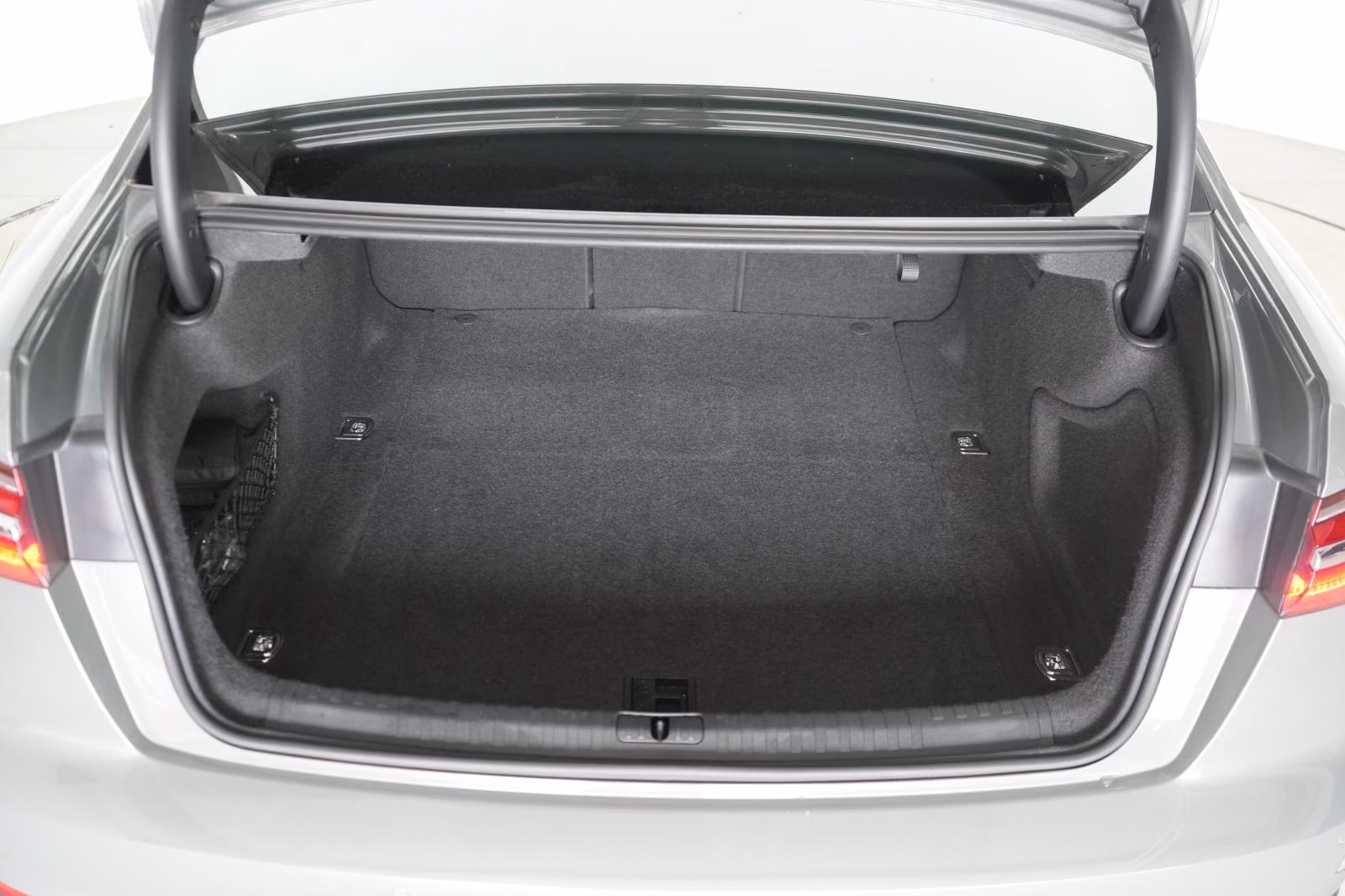 (B-422) Audi A6 40 TDI S tronic Temp/Virtual/B&O/Kamera/Lane/ - Image 21