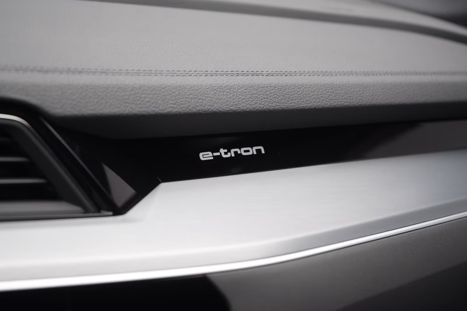 (B-438) Audi e-tron 50 quattro advanced S line ACC/Kamera/HUD - Image 16
