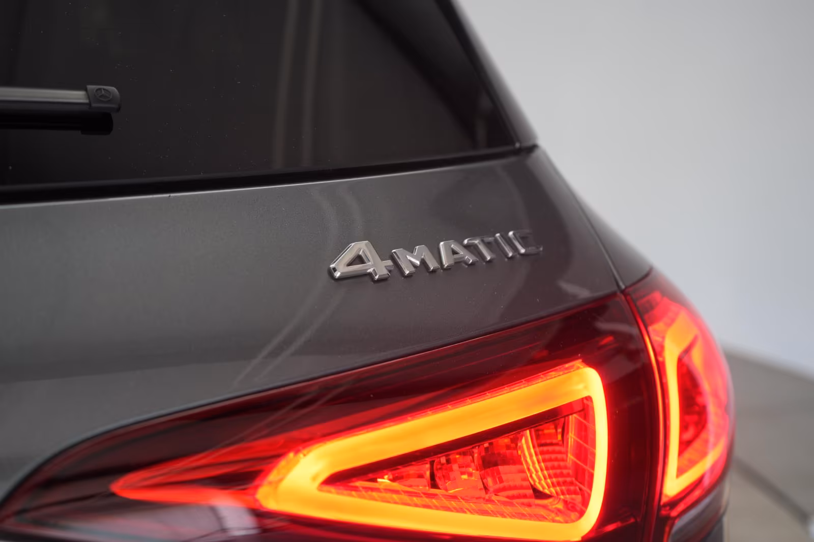 (B-696) Mercedes-Benz(Hybrid) GLE 350 de 4Matic 9G-Tronic AMG Leder/Distroni - Image 25