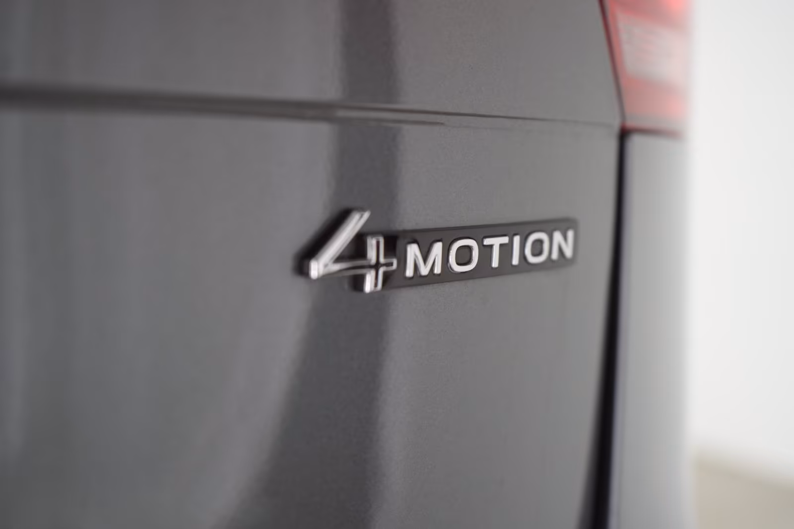 (B-606) Volkswagen Tiguan Allspace 2.0 TSI 4Motion DSG R-Line ACC/K - Image 24