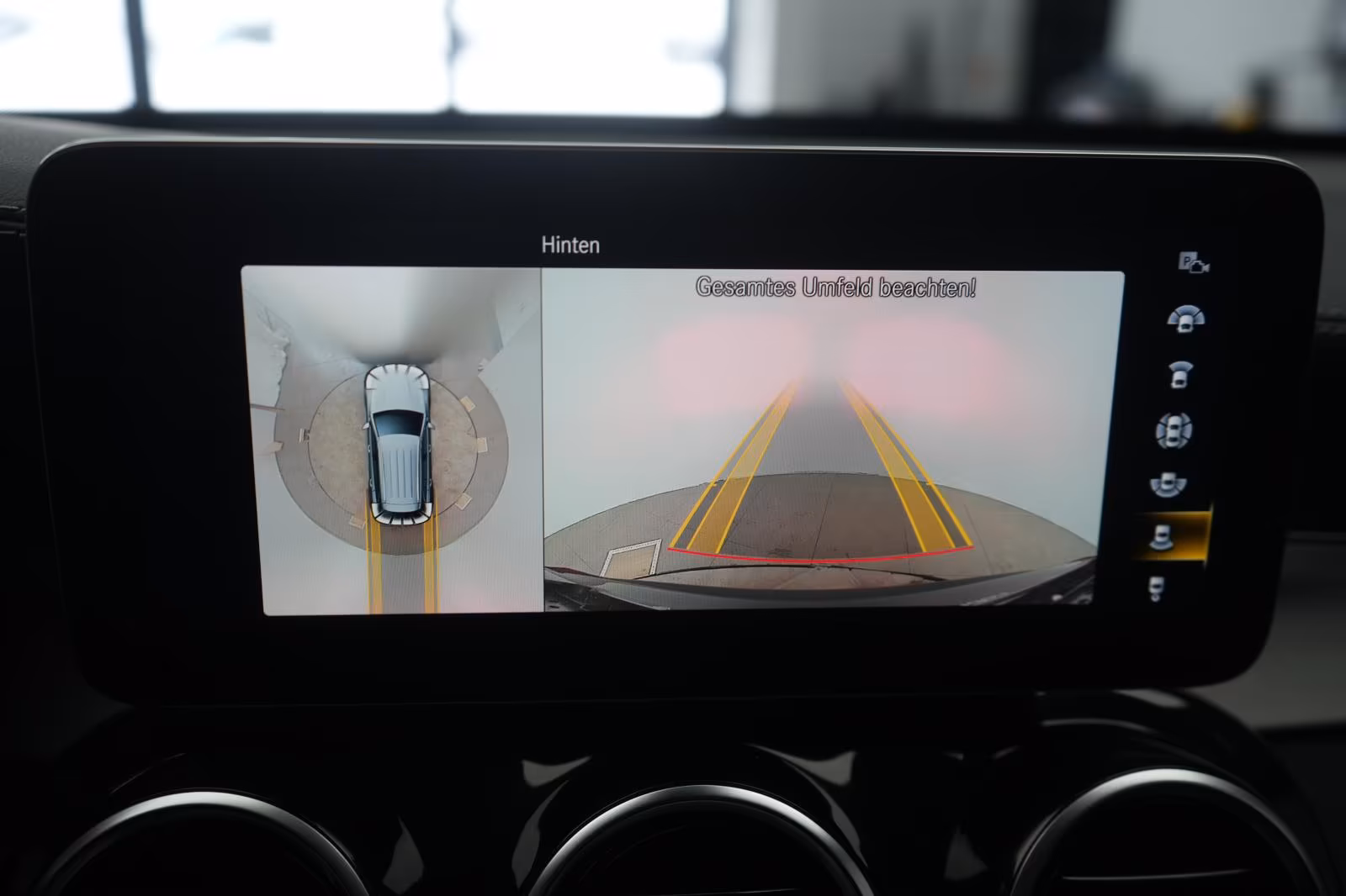 (B-739) Mercedes-Benz GLC 300 d 4Matic 9G-Tronic AMG Distronic/Kam - Image 15