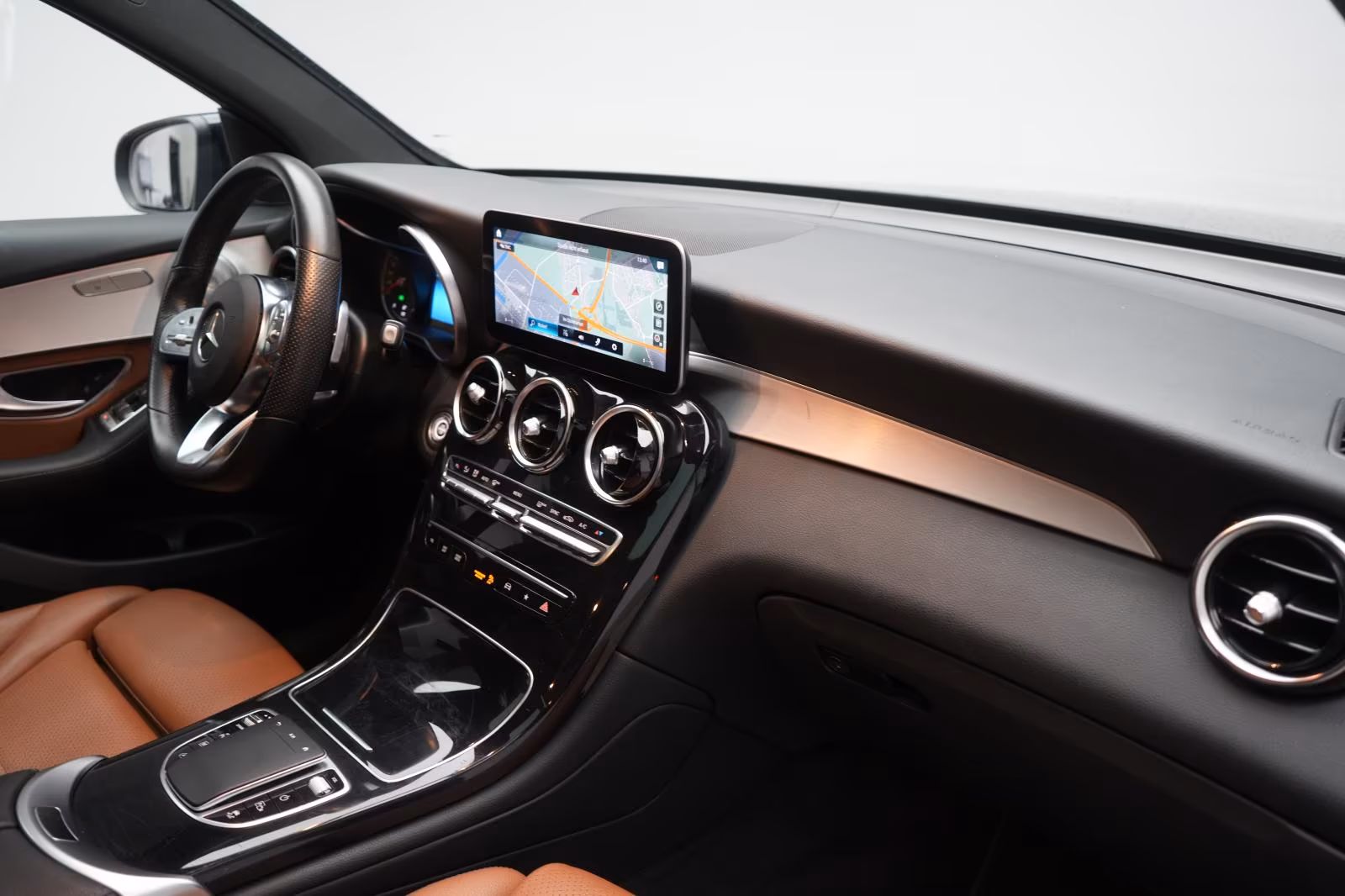 (B-028) Mercedes-Benz GLC 220 d 4Matic 9G-Tronic AMG Leder/Temp/Bu - Image 9