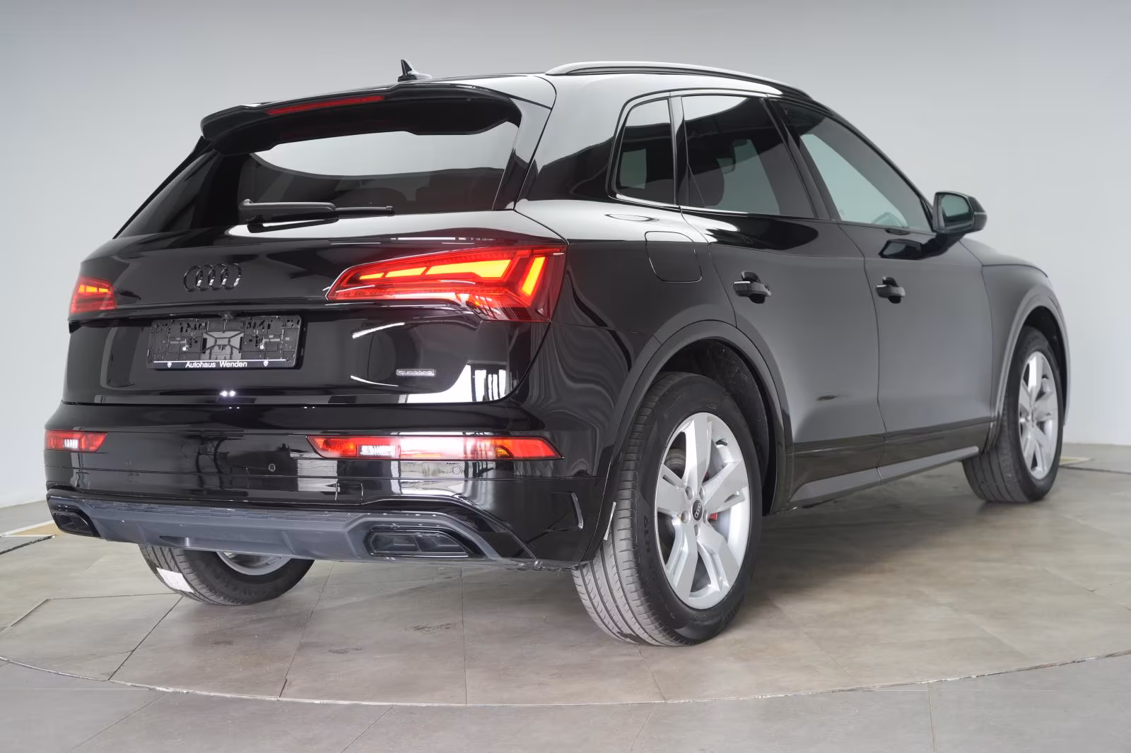 (B-168) Audi Q5 40 TDI quattro S tronic S line Temp/Kamera/Vi - Image 5